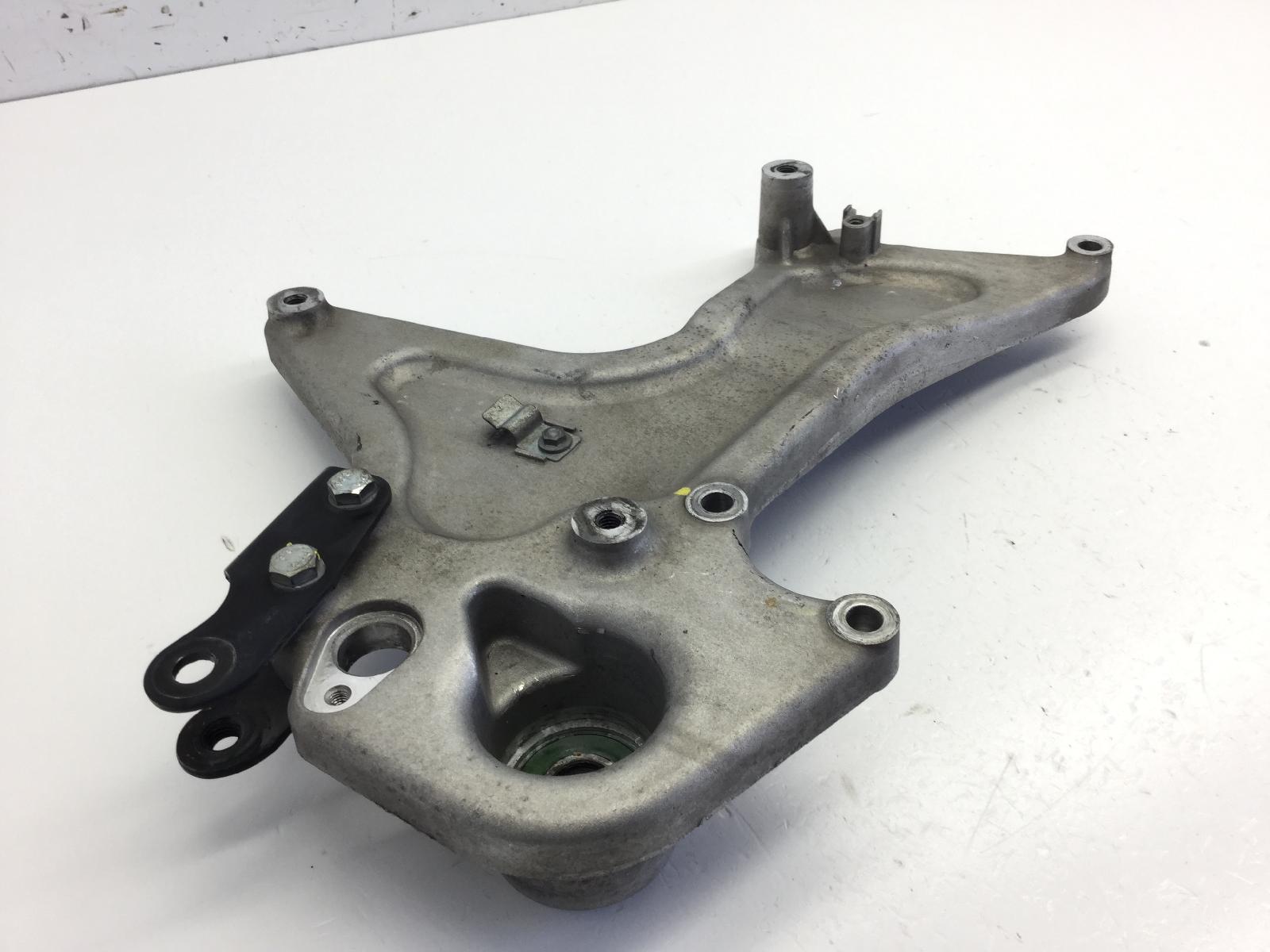 Piaggio beverly 125 staffa supporto scarico marmitta 2010 2015 zamp69100