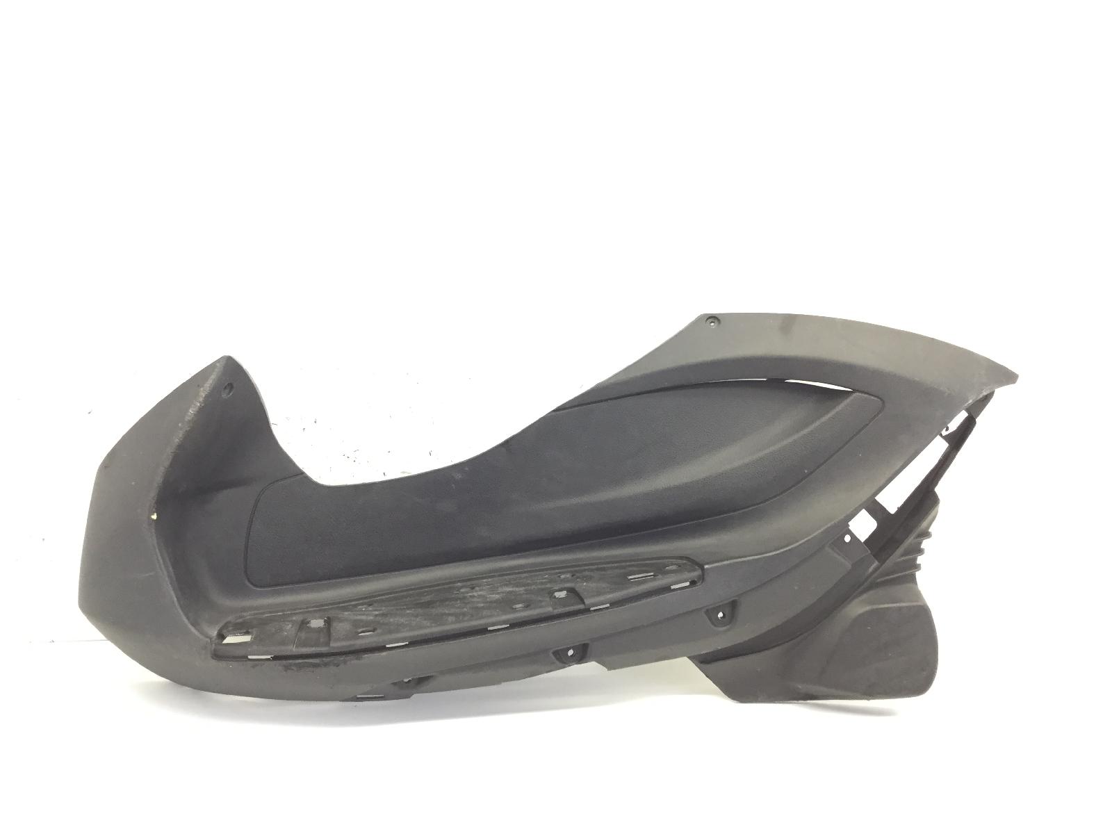 Piaggio beverly 125 carena pedana pavimento sinistra - attacco rotto 2010 2015 zamp69100
