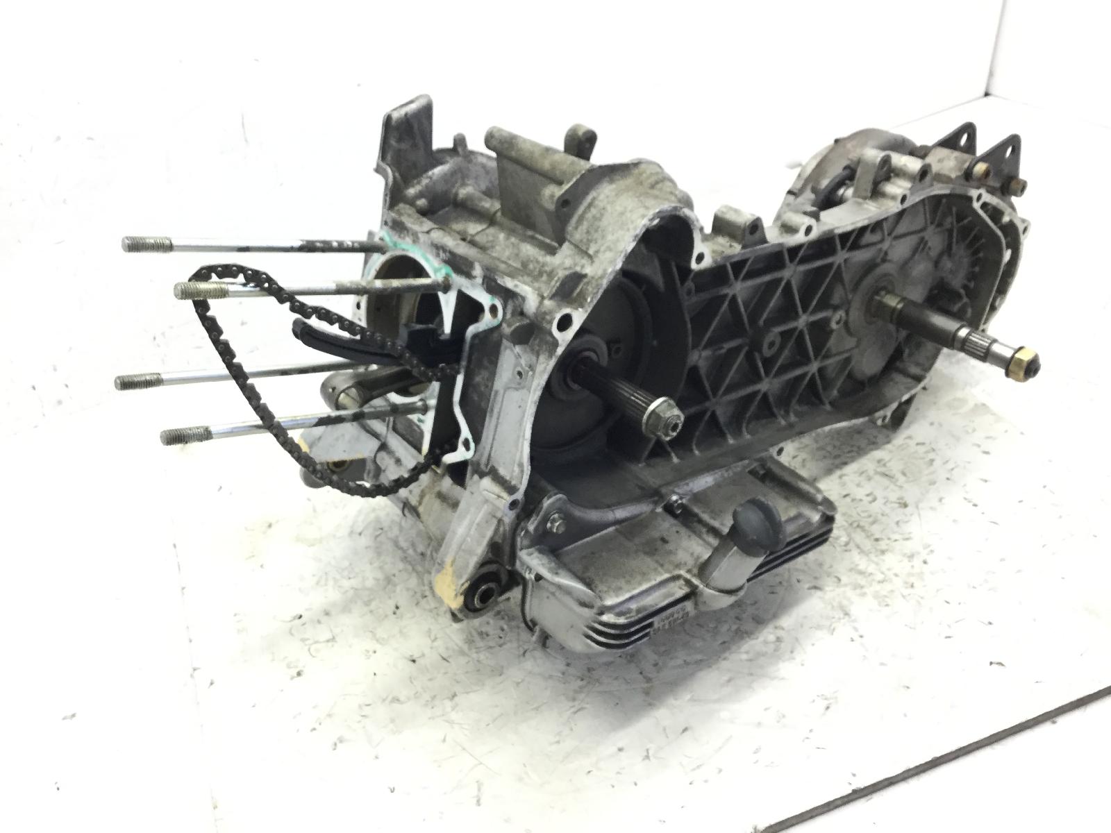 Piaggio liberty s 125 carter motore + albero e ingranaggi mod: m381m 2006 2006 m38104