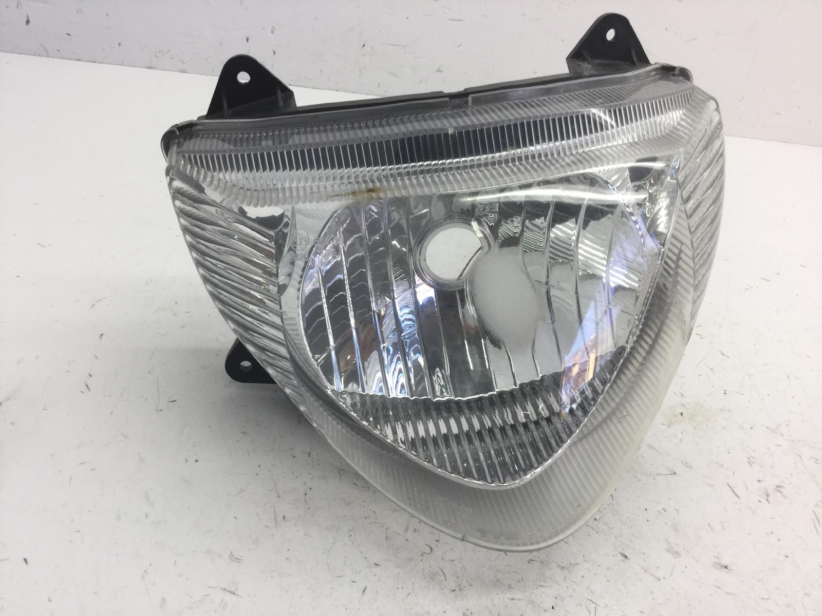 Suzuki sixteen 125 faro fanale anteriore con rottura e vetro con difetto ** 2008 2011 cn111