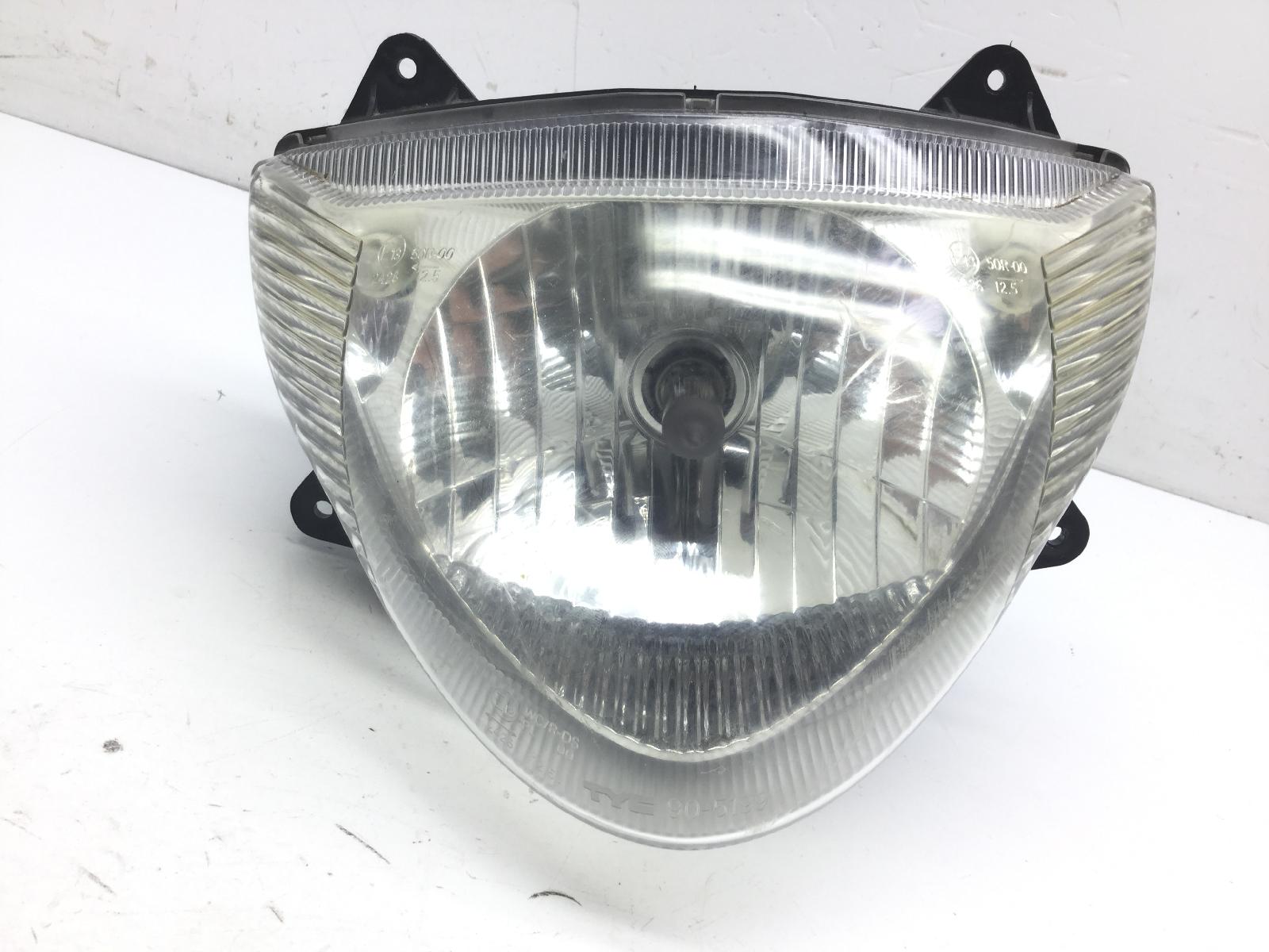 Suzuki sixteen 125 faro fanale anteriore con rottura e lievi graffi vetro 2008 2011 cn111