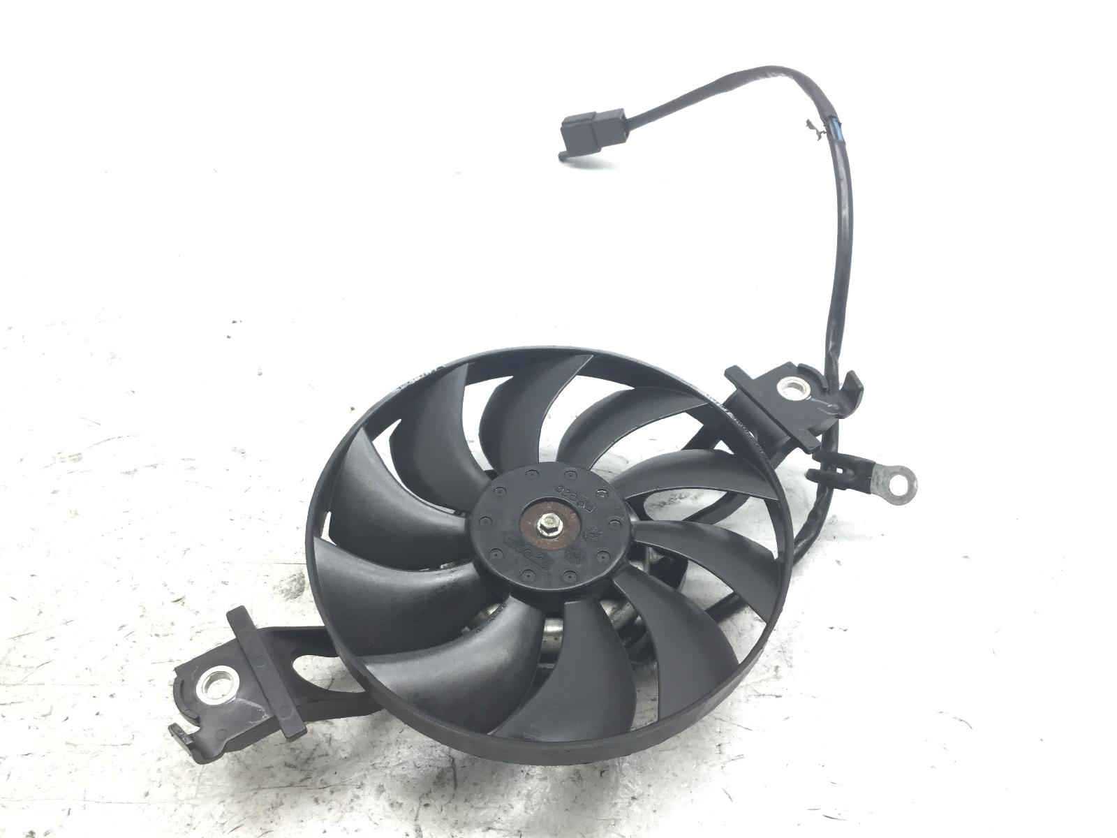 Suzuki sixteen 125 elettroventola raffreddamento radiatore 2008 2011 cn111