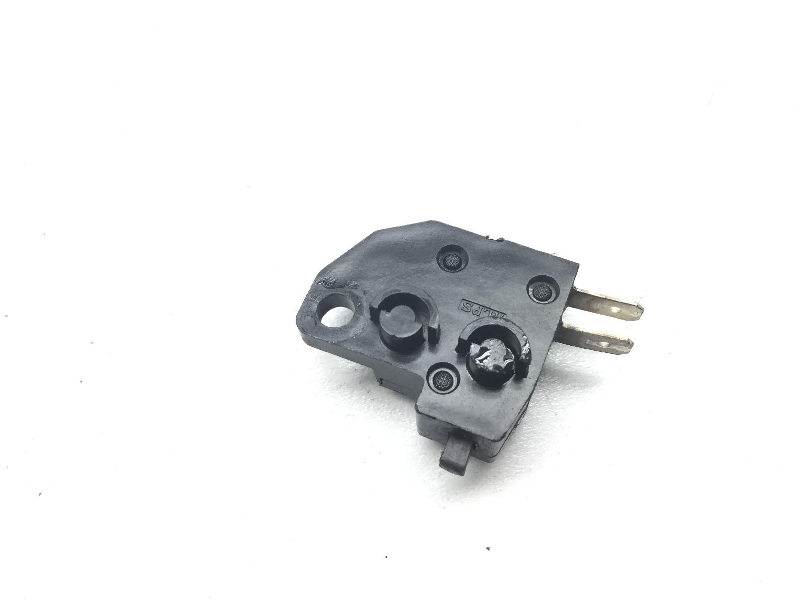 Suzuki sixteen 125 sensore micro stop pompa freno posteriore sinistra 2008 2011 cn111