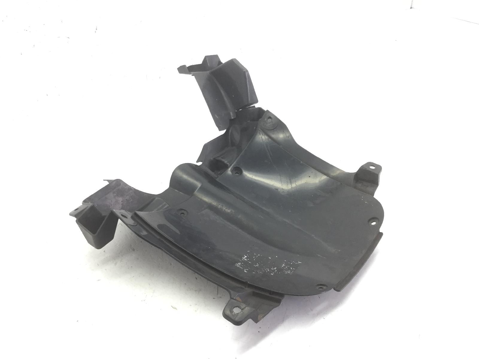 Suzuki sixteen 125 carena chigli puntale vano ruota anteriore 2008 2011 cn111