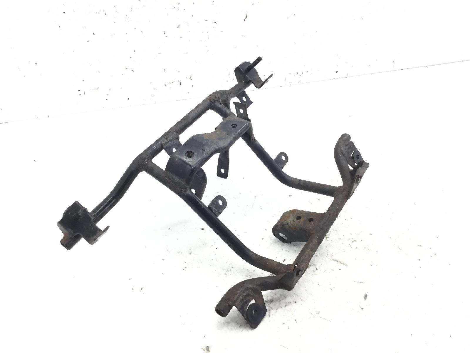 Suzuki sixteen 125 telaio telaietto supporto scudo anteriore 2008 2011 cn111