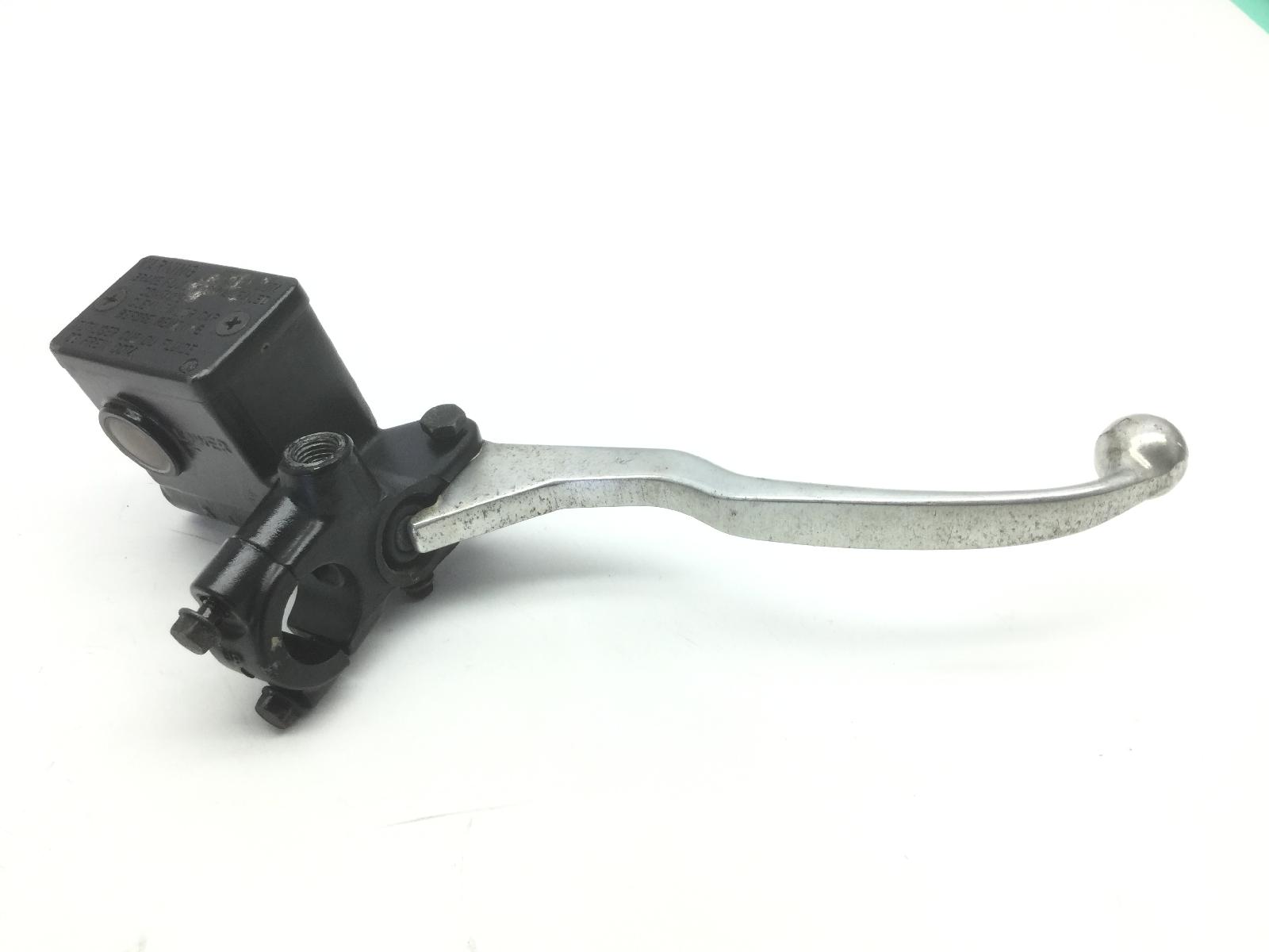 Suzuki sixteen 125 pompa freno anteriore destra con leva 2008 2011 cn111