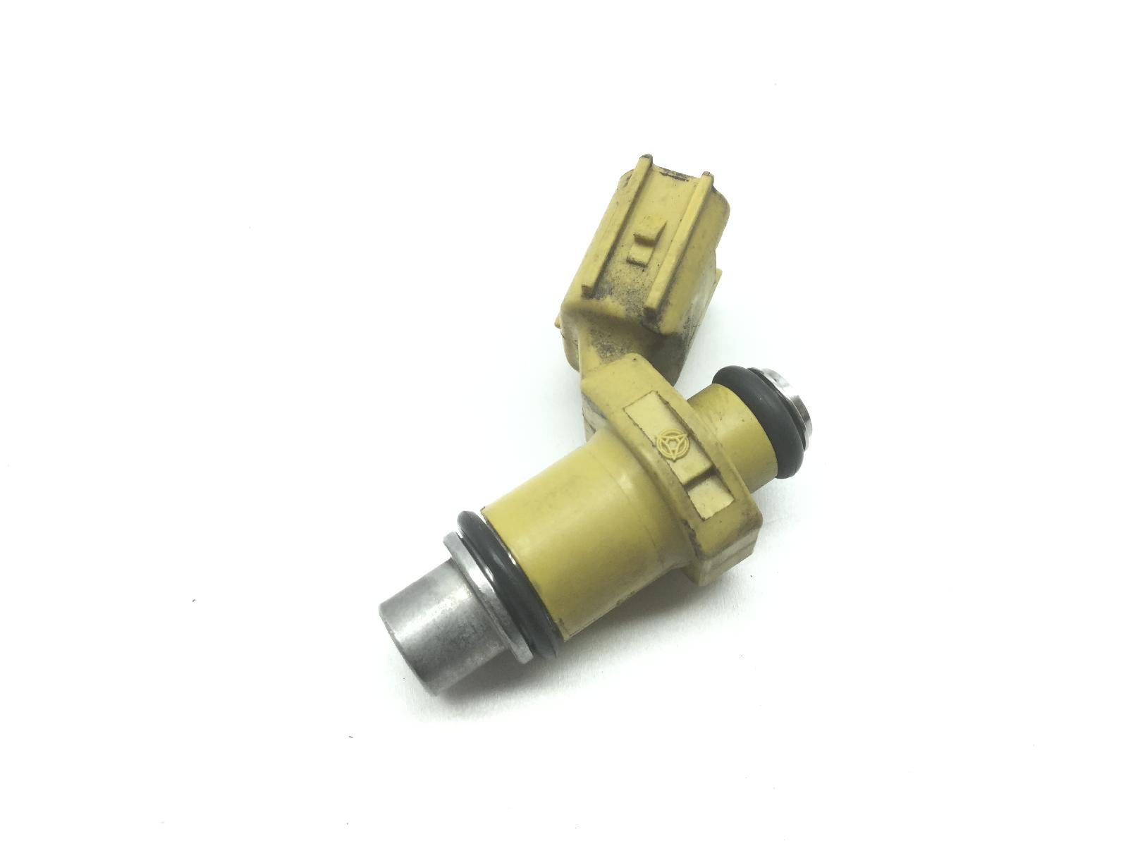Suzuki sixteen 125 iniettore benzina carburante fuel 2008 2011 cn111