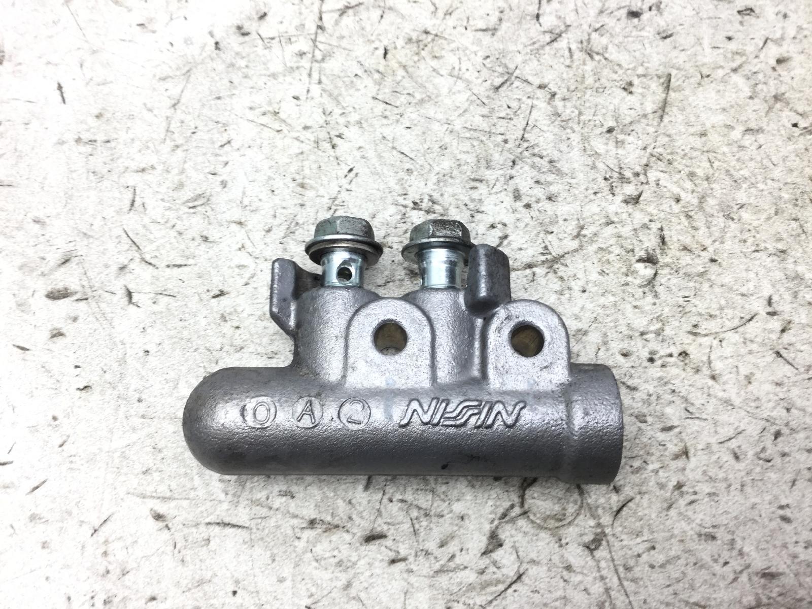 Suzuki sixteen 125 ripartitore sdoppiatore freno 2008 2011 cn111