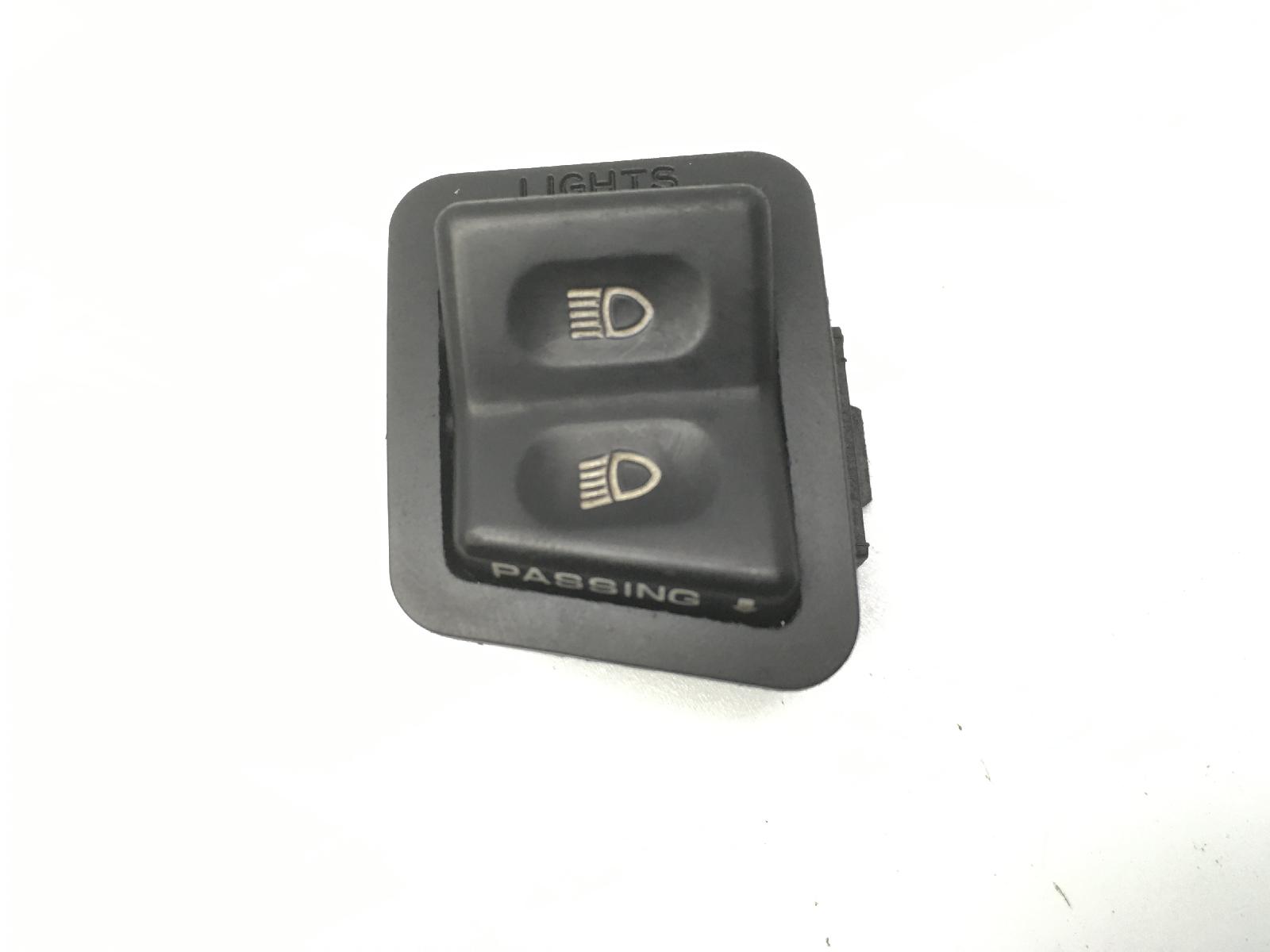 Suzuki sixteen 125 pulsante tasto anabbaglianti abbaglianti 2008 2011 cn111