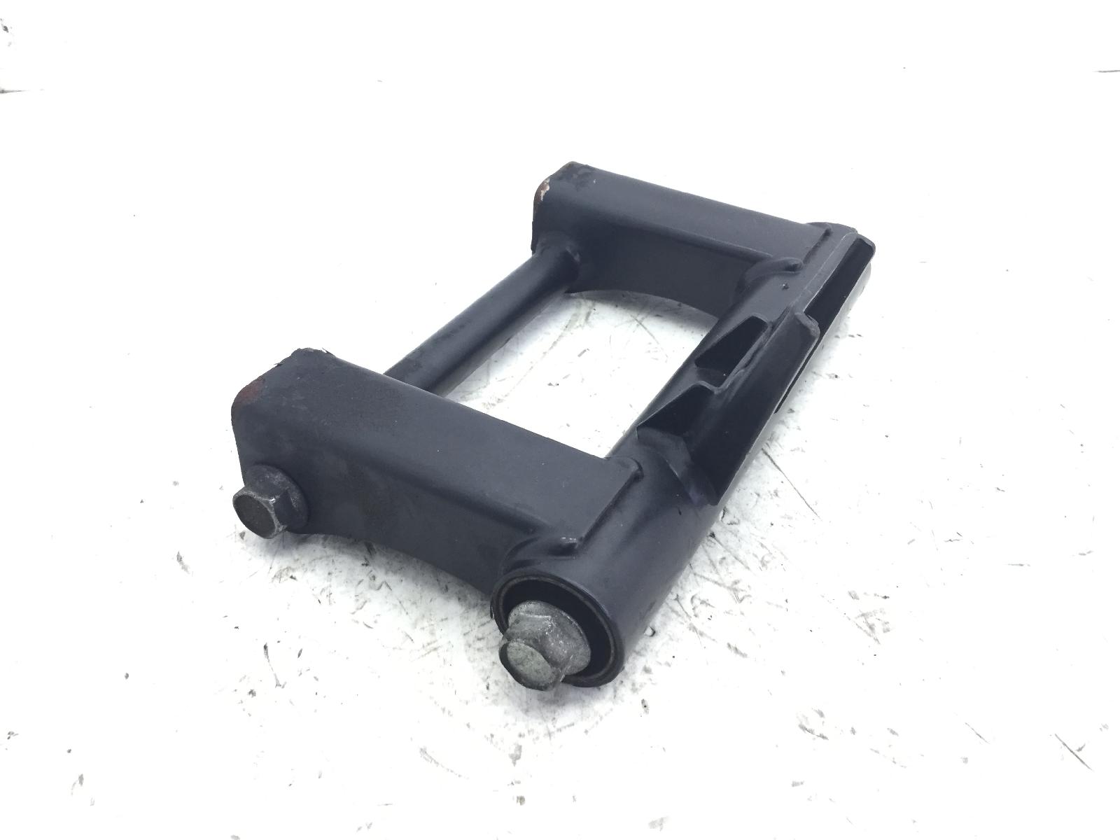 Suzuki sixteen 125 staffa supporto motore 2008 2011 cn111