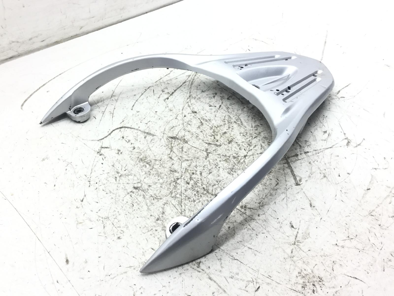 Suzuki sixteen 125 maniglione posteriore portapacchi 2008 2011 cn111