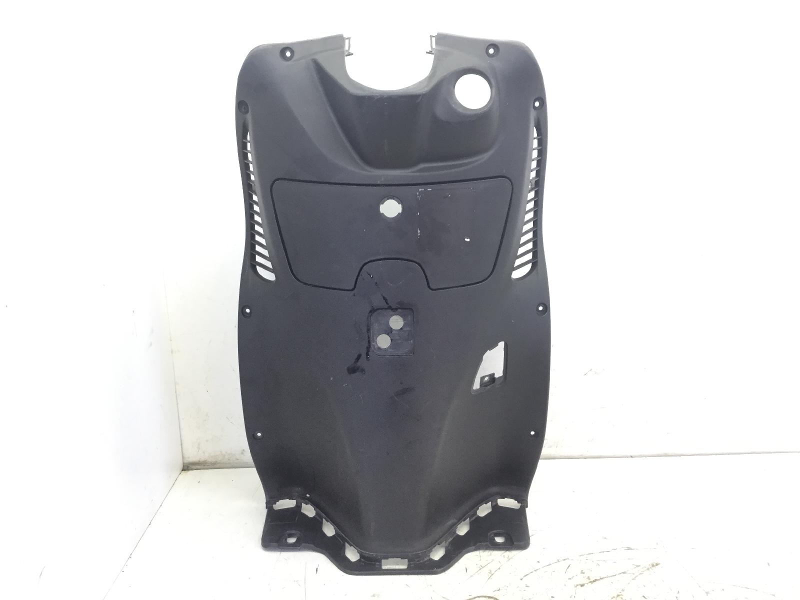 Suzuki sixteen 125 carena controscudo retroscudo e sportello 2008 2011 cn111