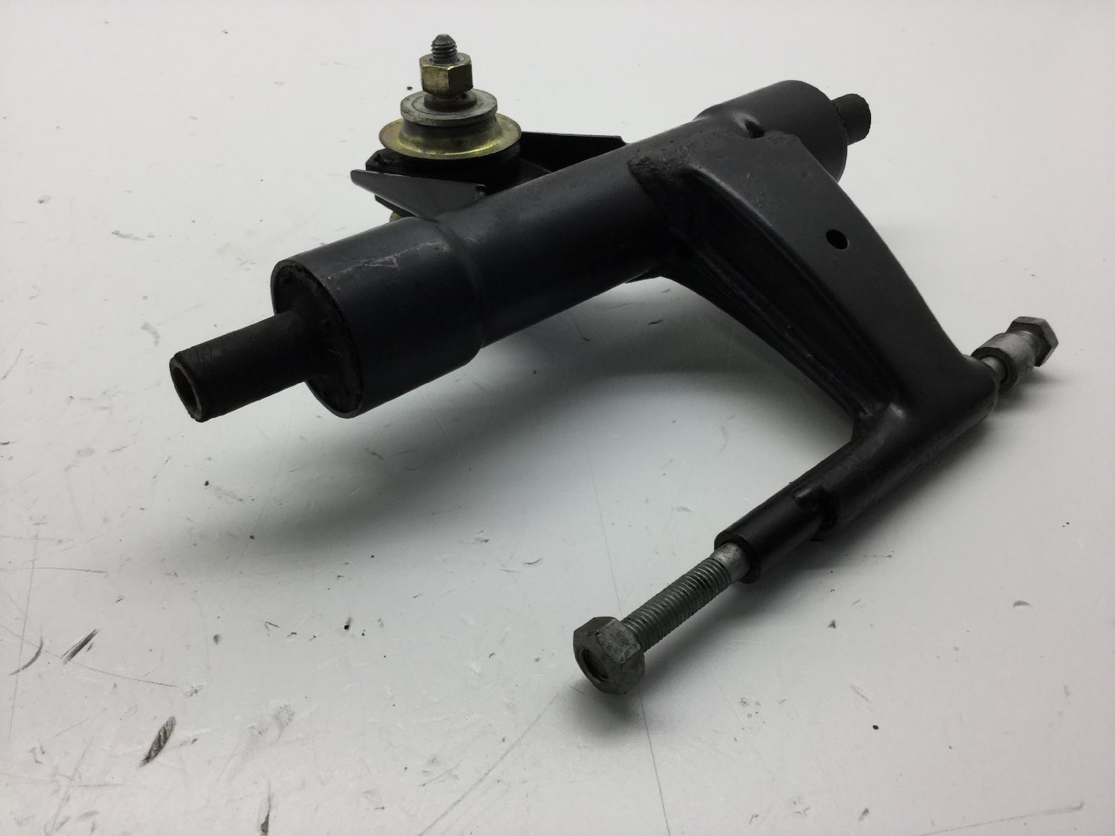 Piaggio vespa et4 50 staffa supporto motore 2000 2005 c26100