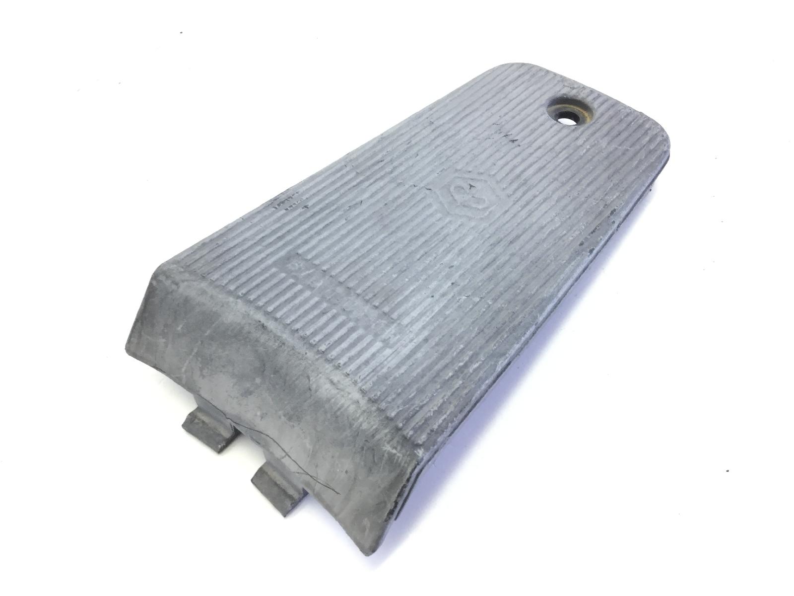 Piaggio vespa et4 50 tappo coperchio maniglioe posteriore 2000 2005 c26100