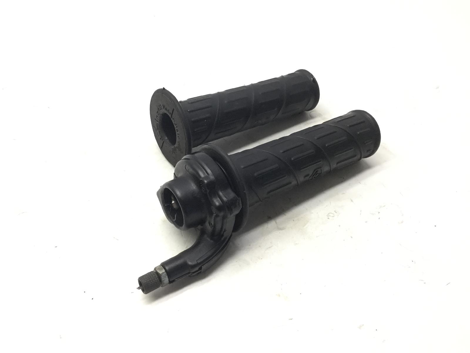 Piaggio vespa et4 50 coppia manopole comando gas acceleratore 2000 2005 c26100