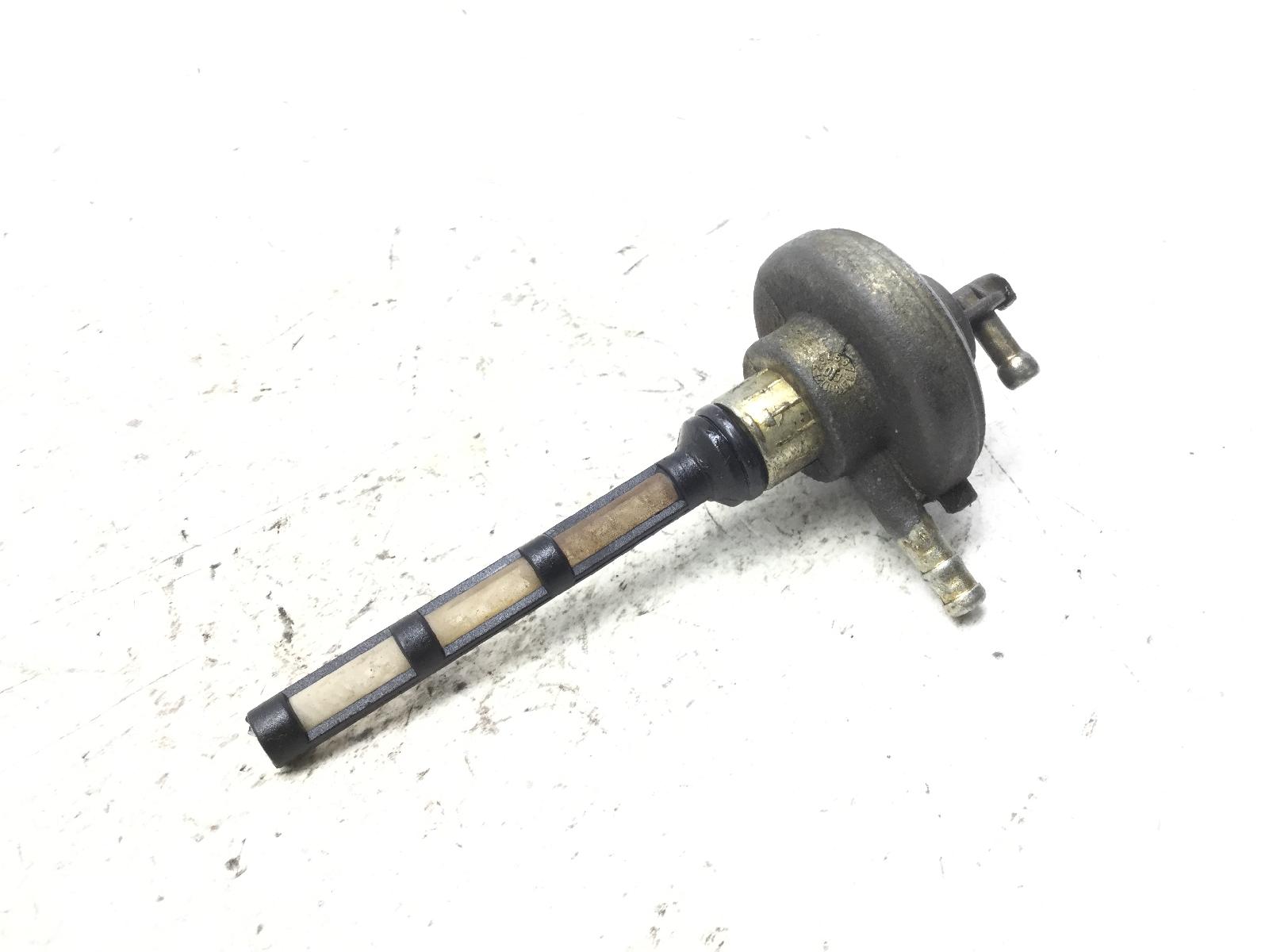 Piaggio vespa et4 50 rubinetto serbatoio benzina carburante 2000 2005 c26100