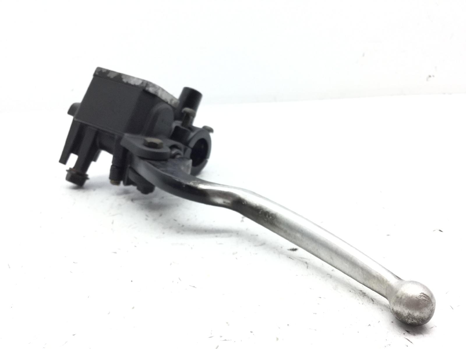 Yamaha x-max 250 pompa posteriore freno sinistra con leva 2005 2006 sg161