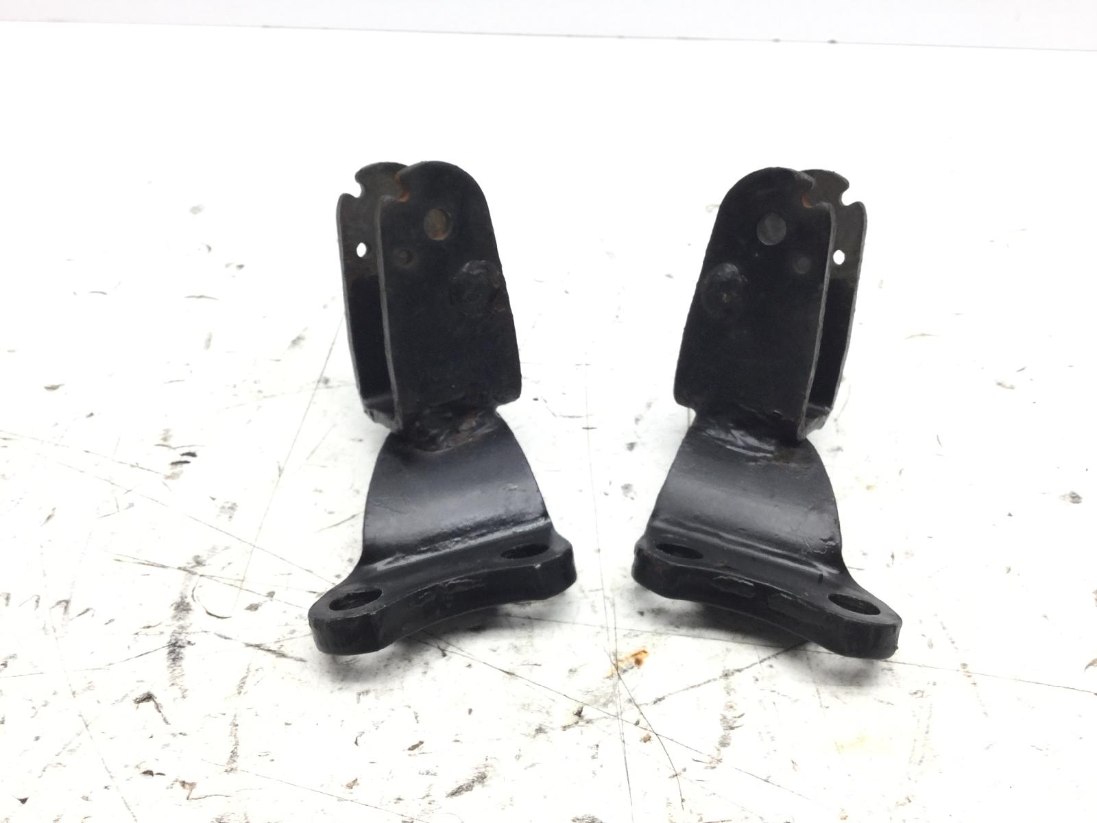 Yamaha x-max 250 coppia supporti pedane poggiapiedi posteriori 2005 2006 sg161