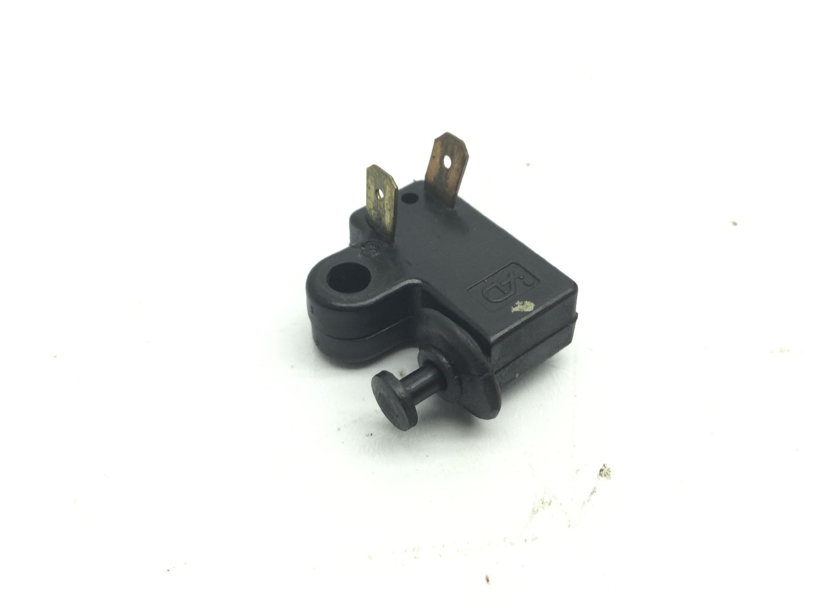 Yamaha x-max 250 sensore microstop pompa freno anteriore destro 2005 2006 sg161