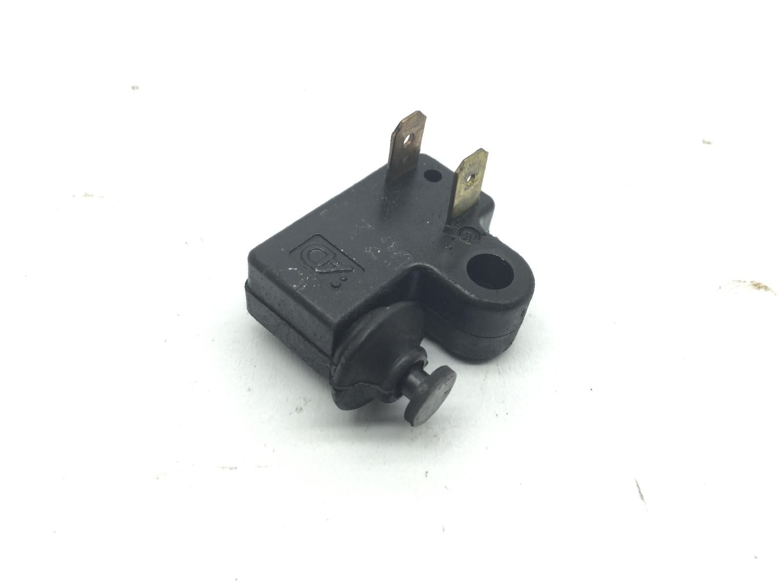 Yamaha x-max 250 sensore microstop pompa freno posteriore sinistro 2005 2006 sg161
