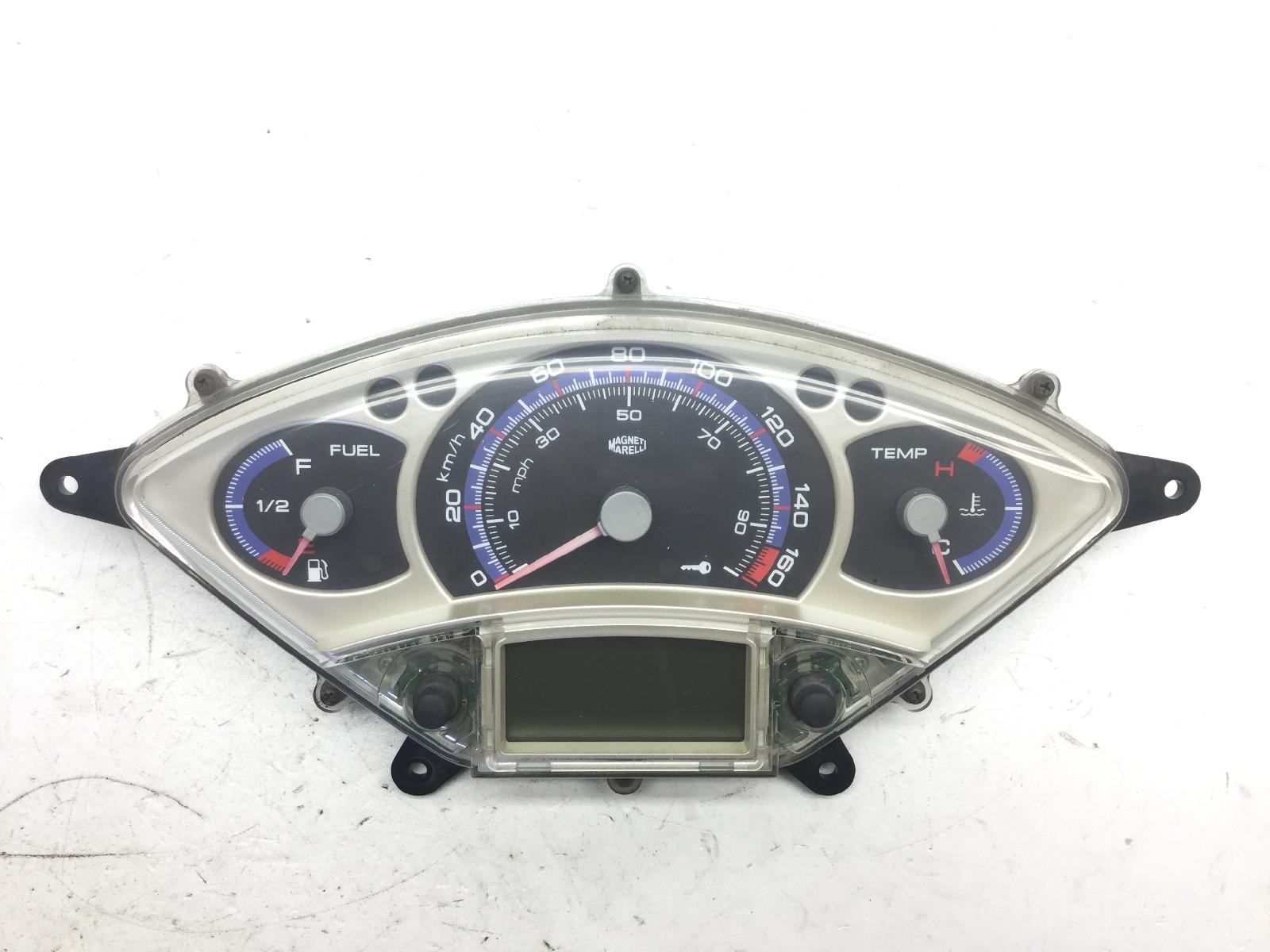 Yamaha x-max 250 strumentazione contachilometri gruppo strumenti 2005 2006 sg161