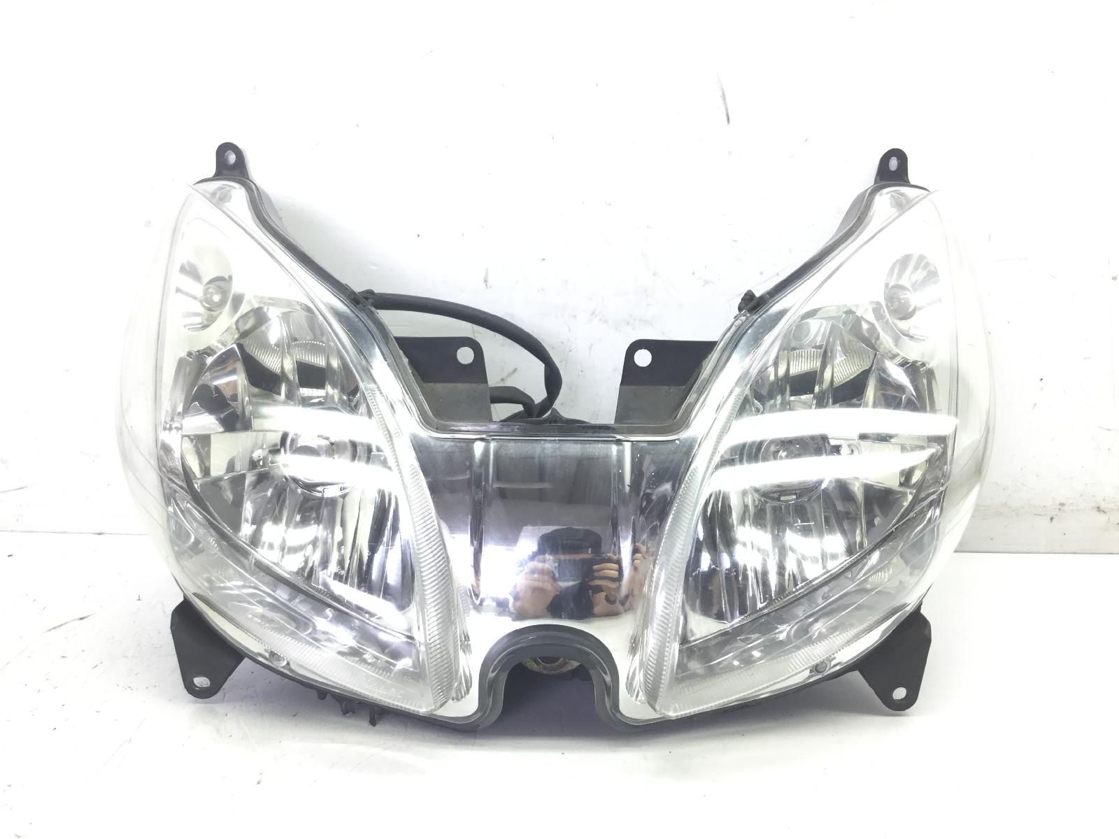 Yamaha x-max 250 faro fanale anteriore con lievi graffi su vetro 2005 2006 sg161