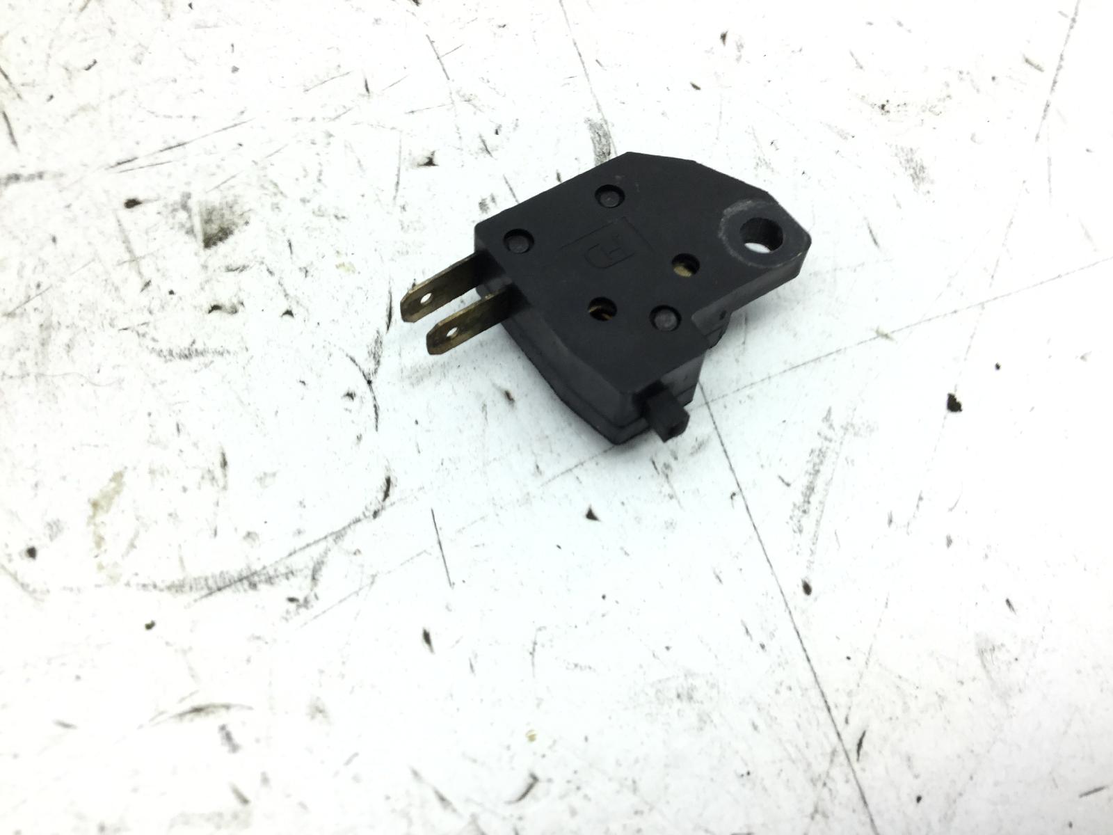 Kymco agility r16 125 sensore pulsante stop freno anteriore destro 2009 2009 c20000