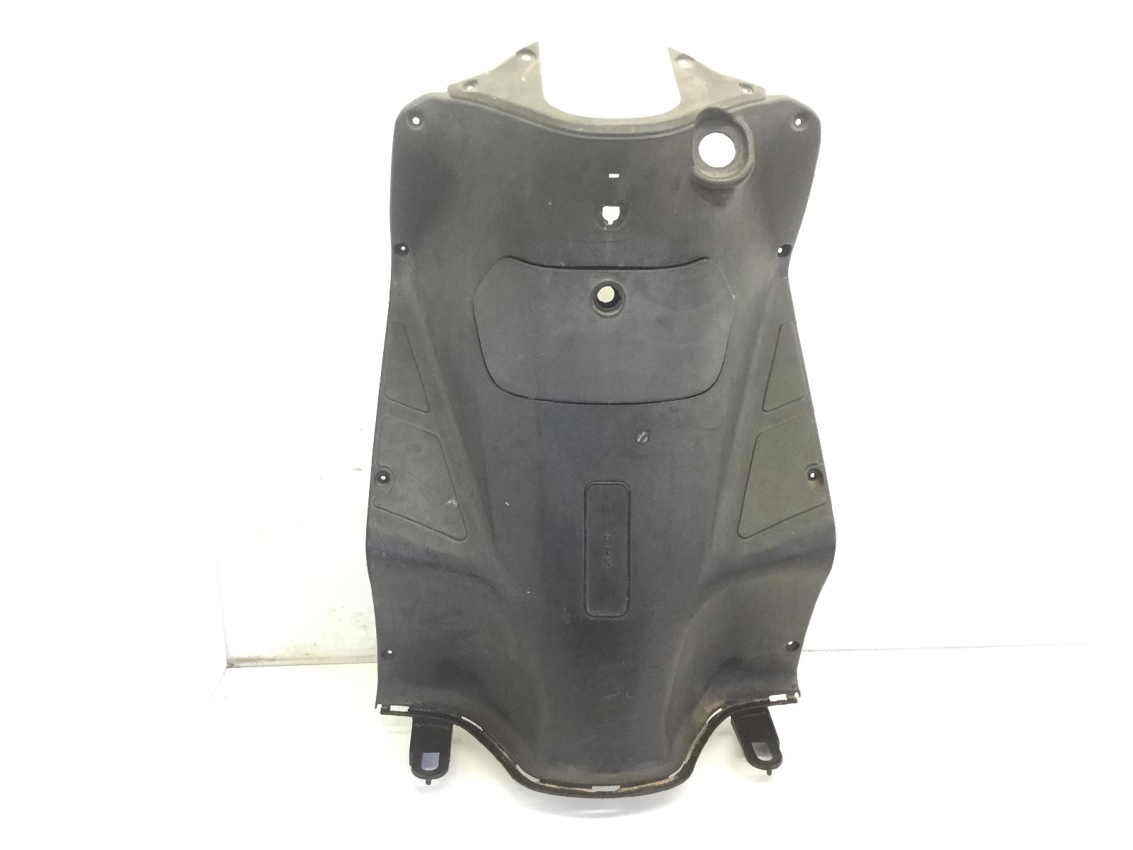 Kymco agility r16 125 carena controscudo retroscudo e sportello 2009 2009 c20000