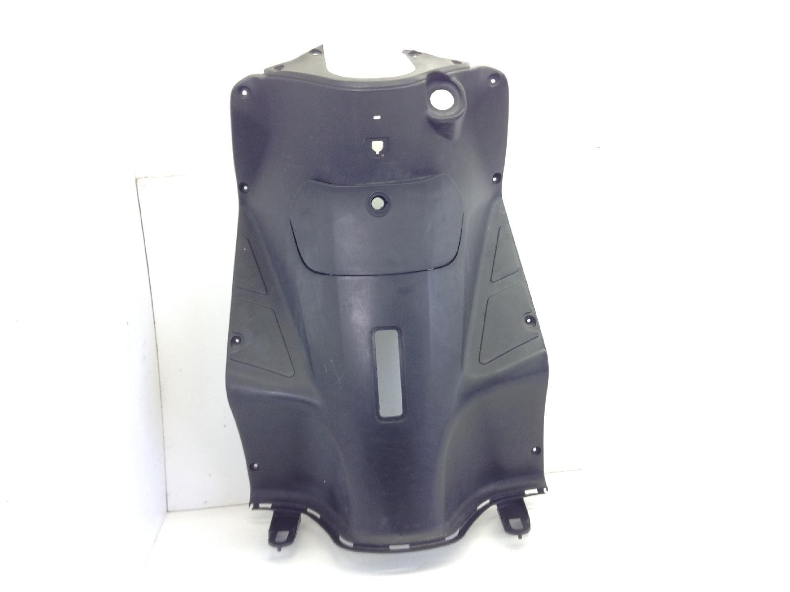 Kymco agility r16 125 carena controscudo retroscudo e sportello 2009 2009 c20000