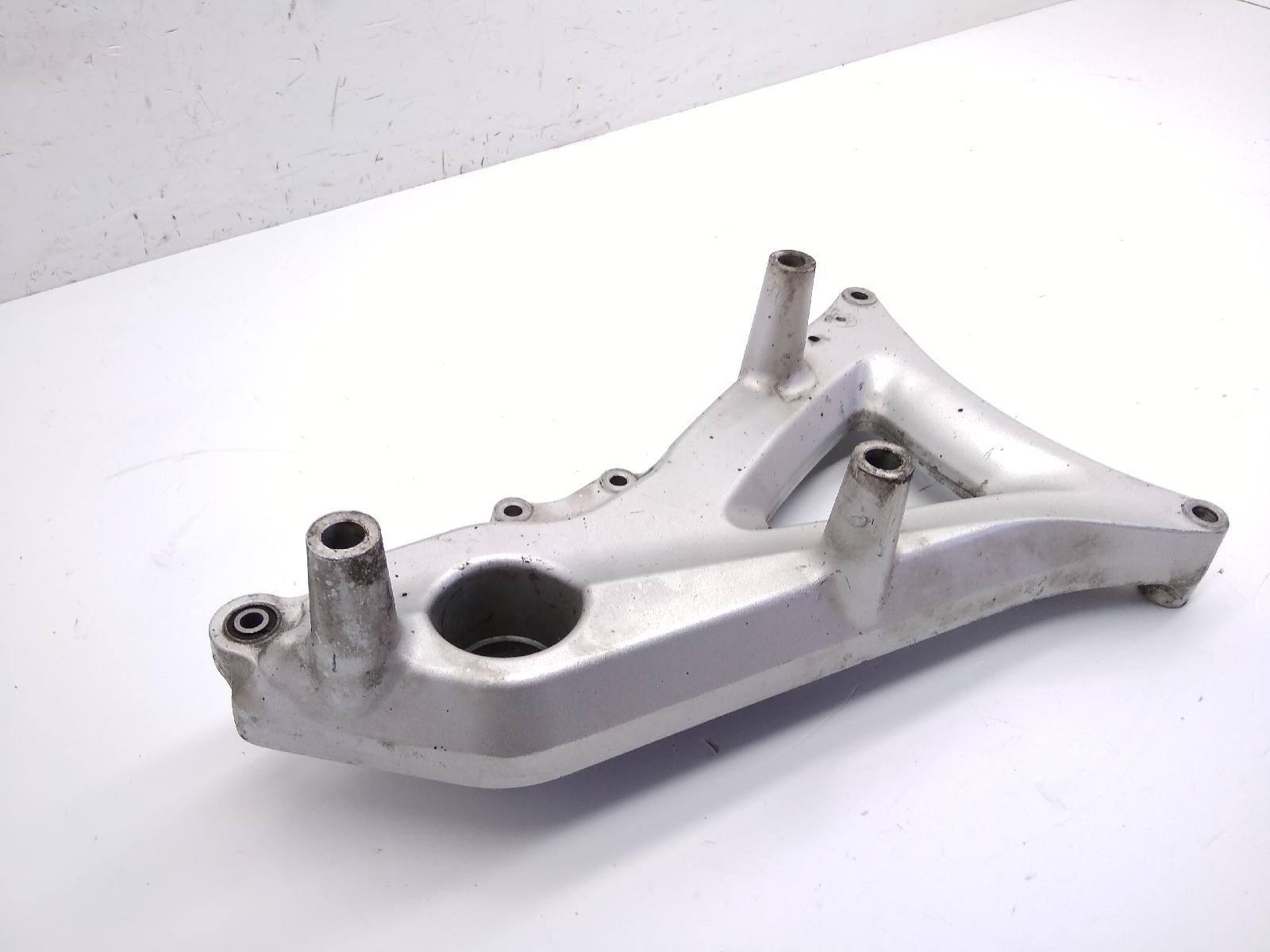 Yamaha xc versity 300 supporto staffa scarico marmitta 2004 2006 sh014