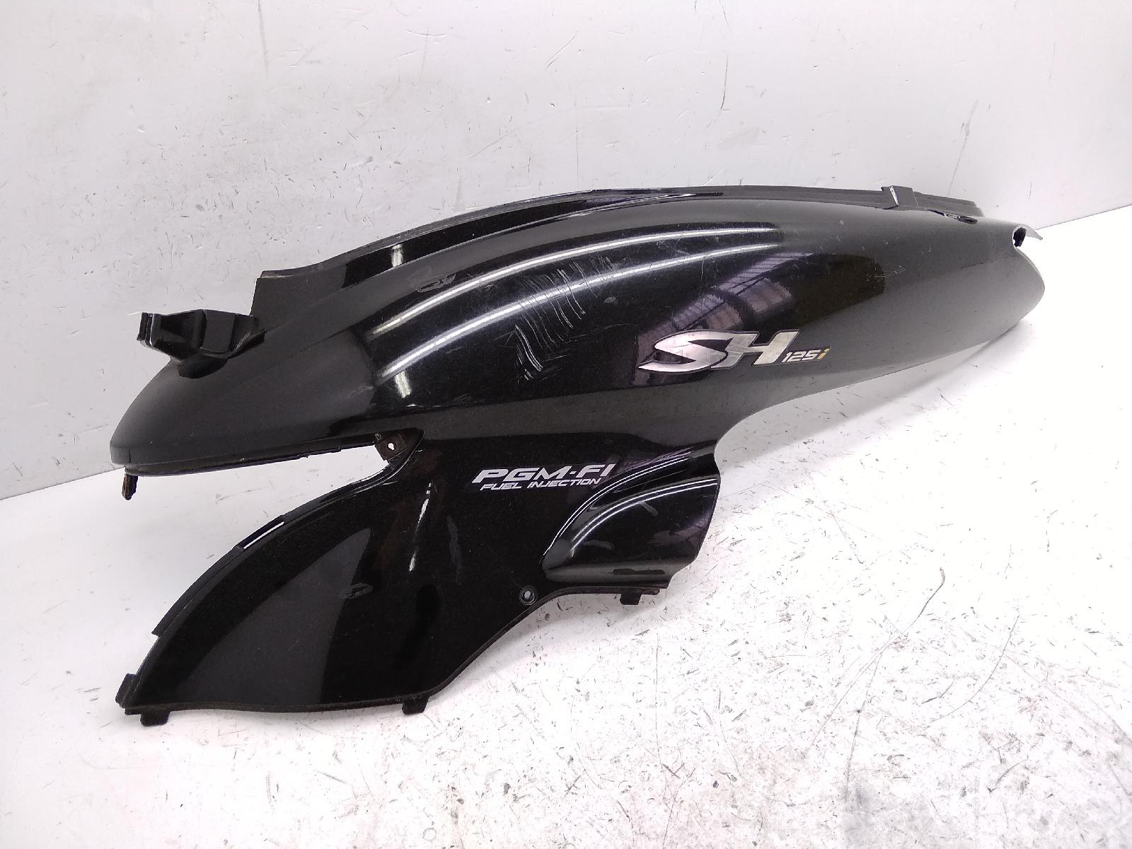 Honda sh i 125 carena fiancata posteriore sinistra - attacco e aletta rotti 2005 2008 jf14a08