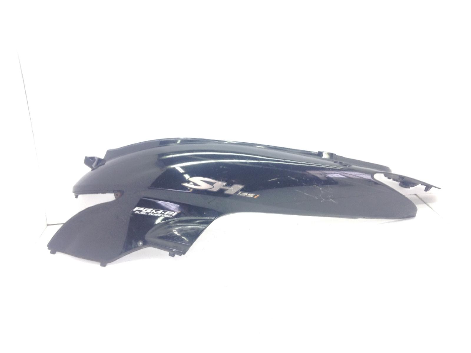 Honda sh i 125 carena fiancata posteriore sinistra - attacco rotto 2005 2008 jf14a08