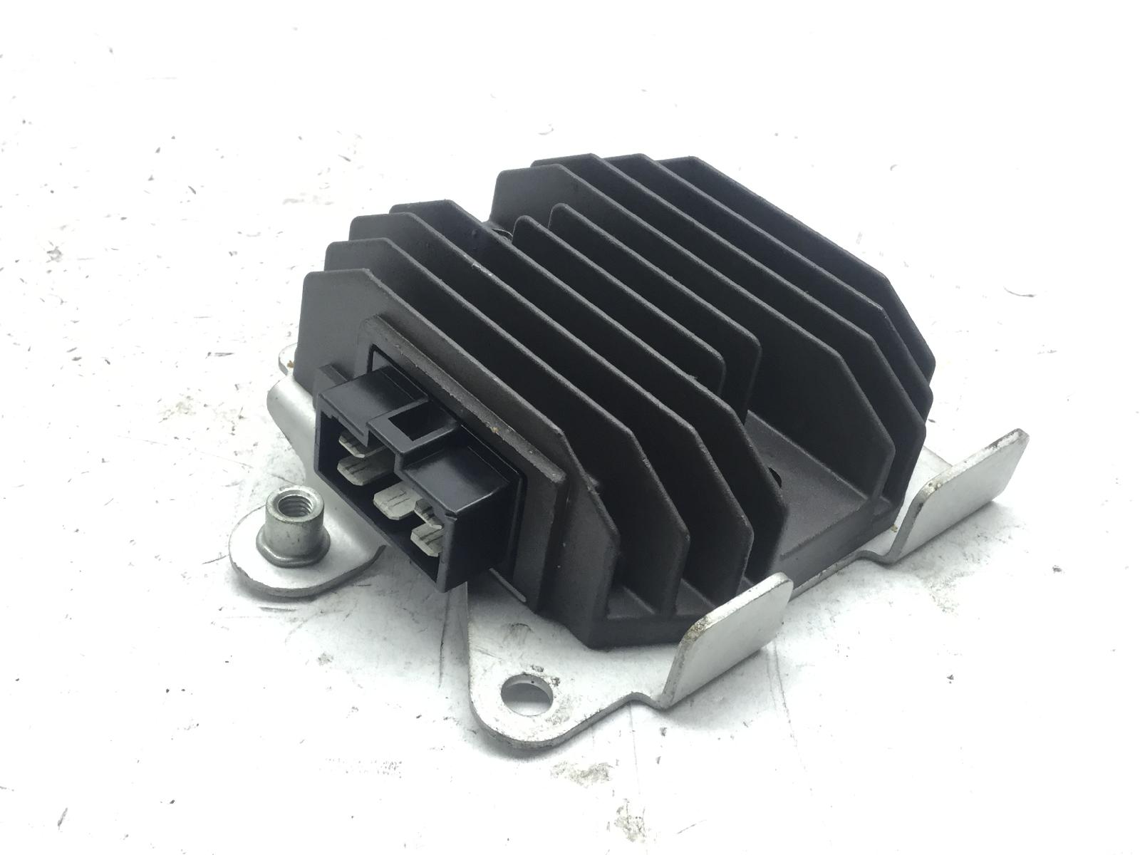 Yamaha fz6 fazer 600 regolatore di tensione 2006 2006 rj071