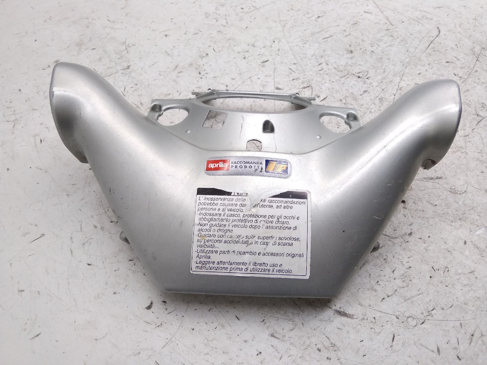 Aprilia scarabeo rotax 200 carena manubrio posteriore - 2 rotture 2001 2003 sd000