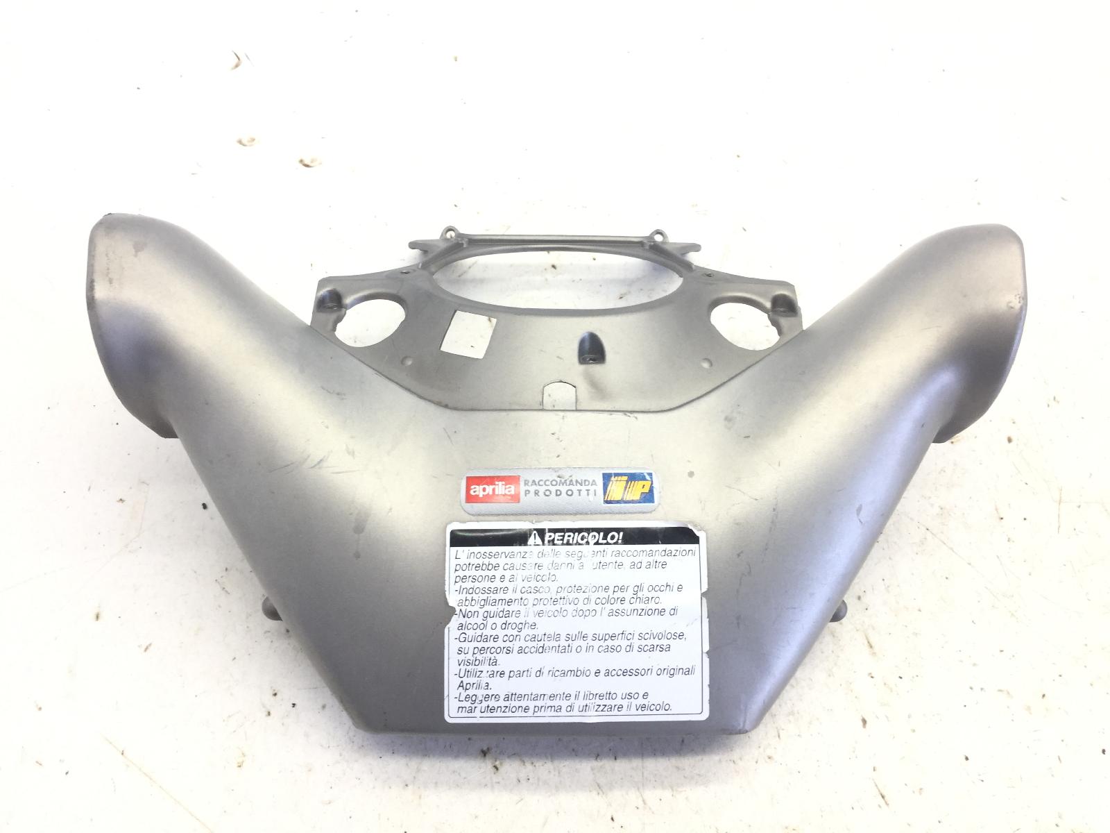 Aprilia scarabeo rotax 200 carena manubrio posteriore 2001 2003 sd000