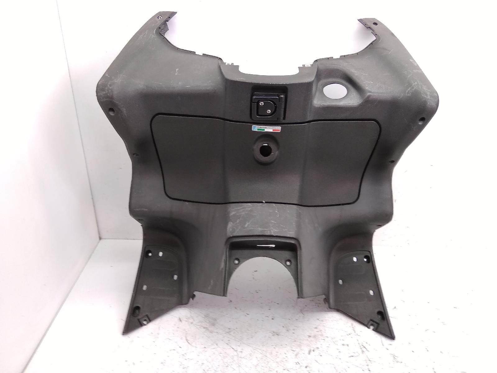 Aprilia atlantic 300 carena controscudo retroscudo e cassetto 2010 2014 spg00