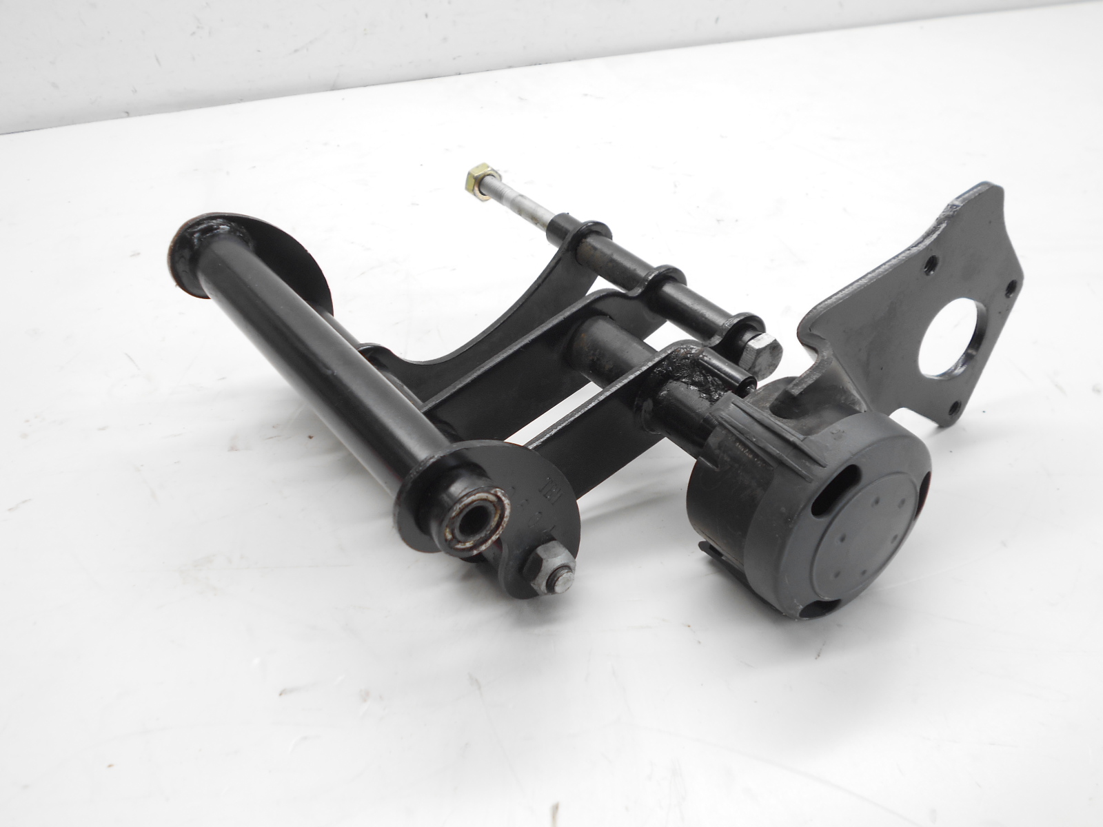 Piaggio zip 4t 50 staffa supporto motore 2006 2013 lbmc25c