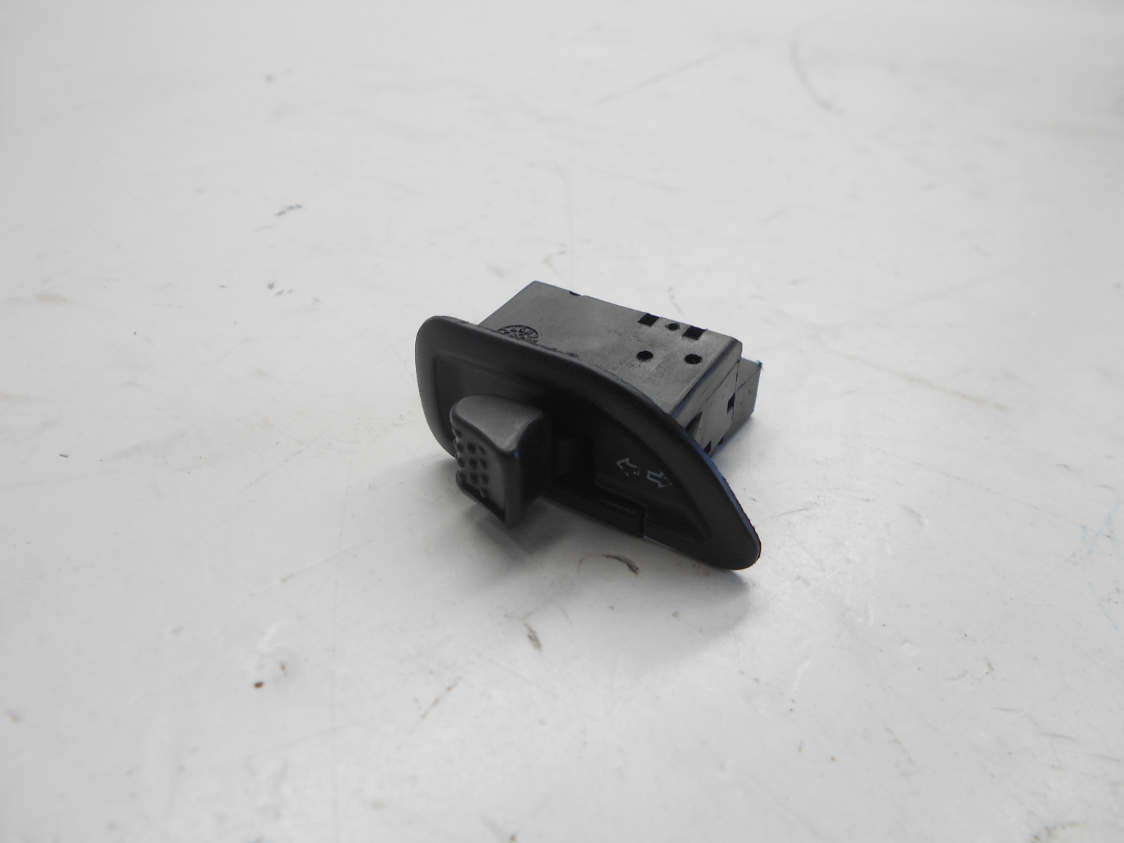 Piaggio zip 4t 50 tasto pulsante frecce 2006 2013 lbmc25c