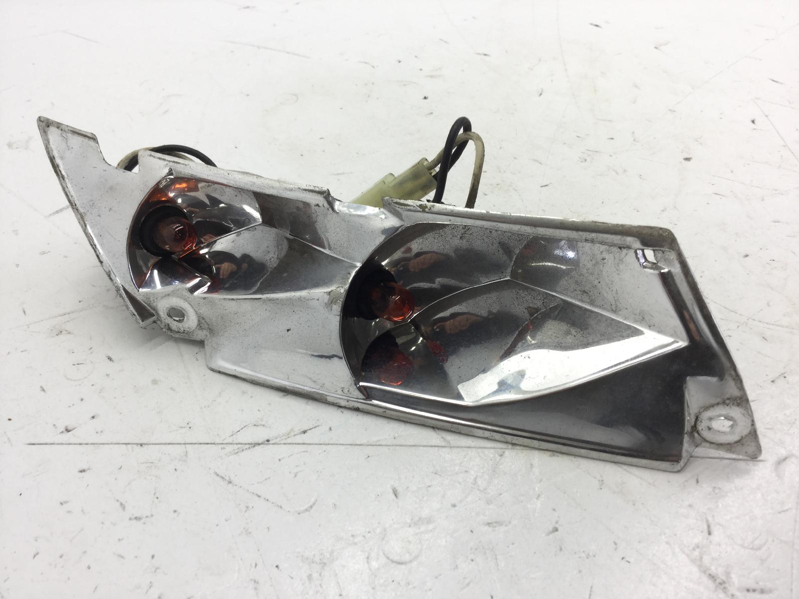 Piaggio zip 4t 50 freccia lampeggiatore posteriore destra senza gemma 2006 2013 lbmc25c
