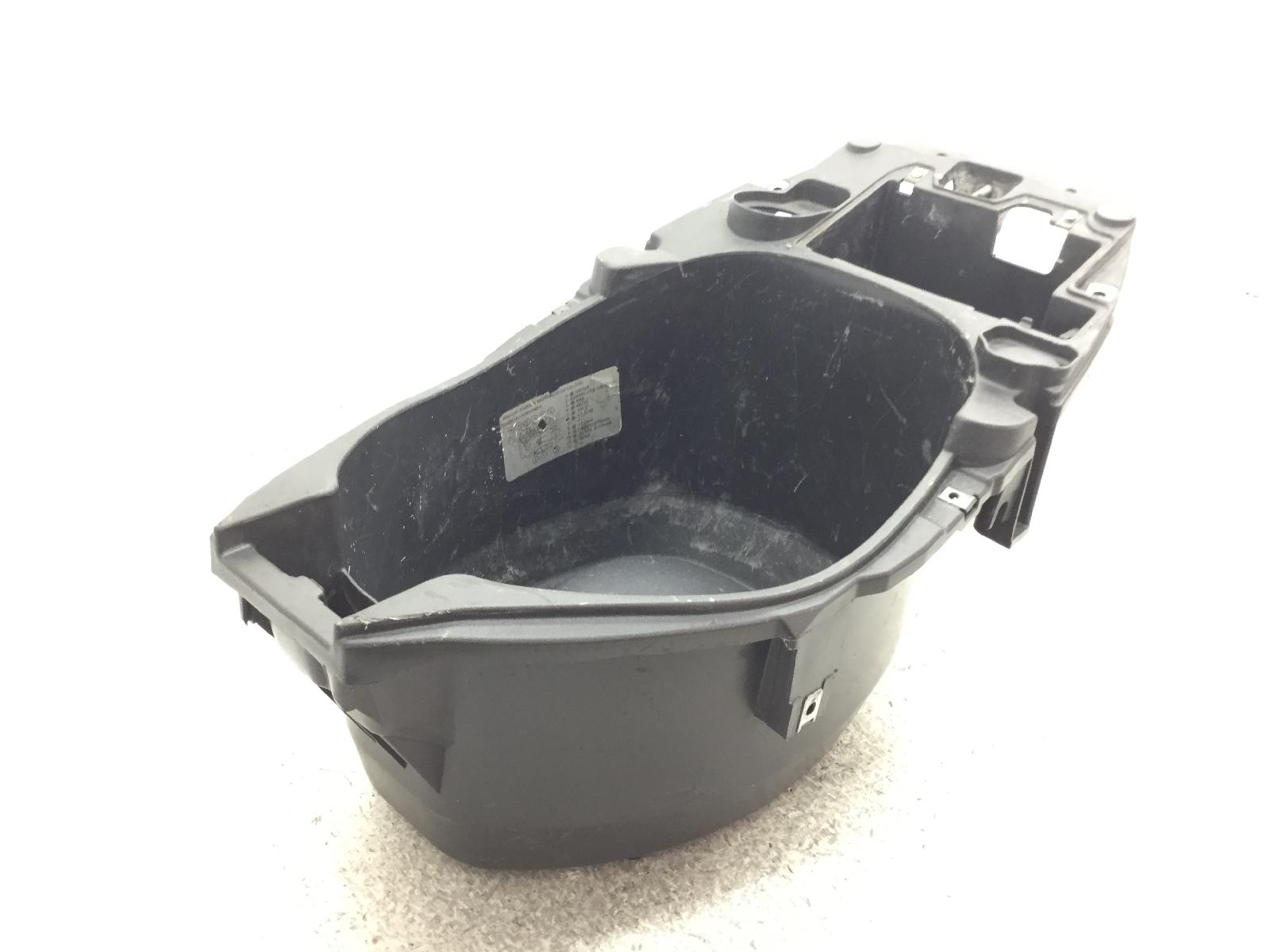 Piaggio zip 4t 50 carena vano sottosella 2006 2013 lbmc25c