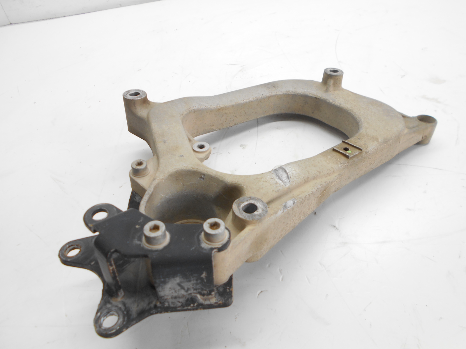 Piaggio x evo i 250 staffa supporto scarico marmitta 2007 2013 m36401