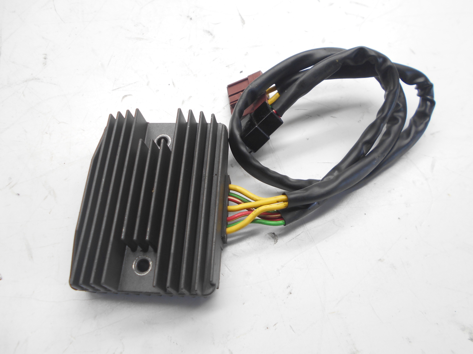 Piaggio x evo i 250 regolatore di tensione 2007 2013 m36401
