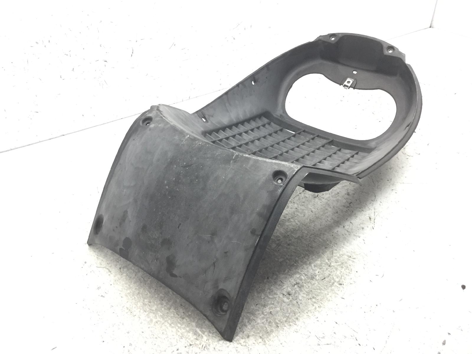 Aprilia scarabeo light 400 carena vano ruota anteriore griglia radiatore 2006 2008 vr000