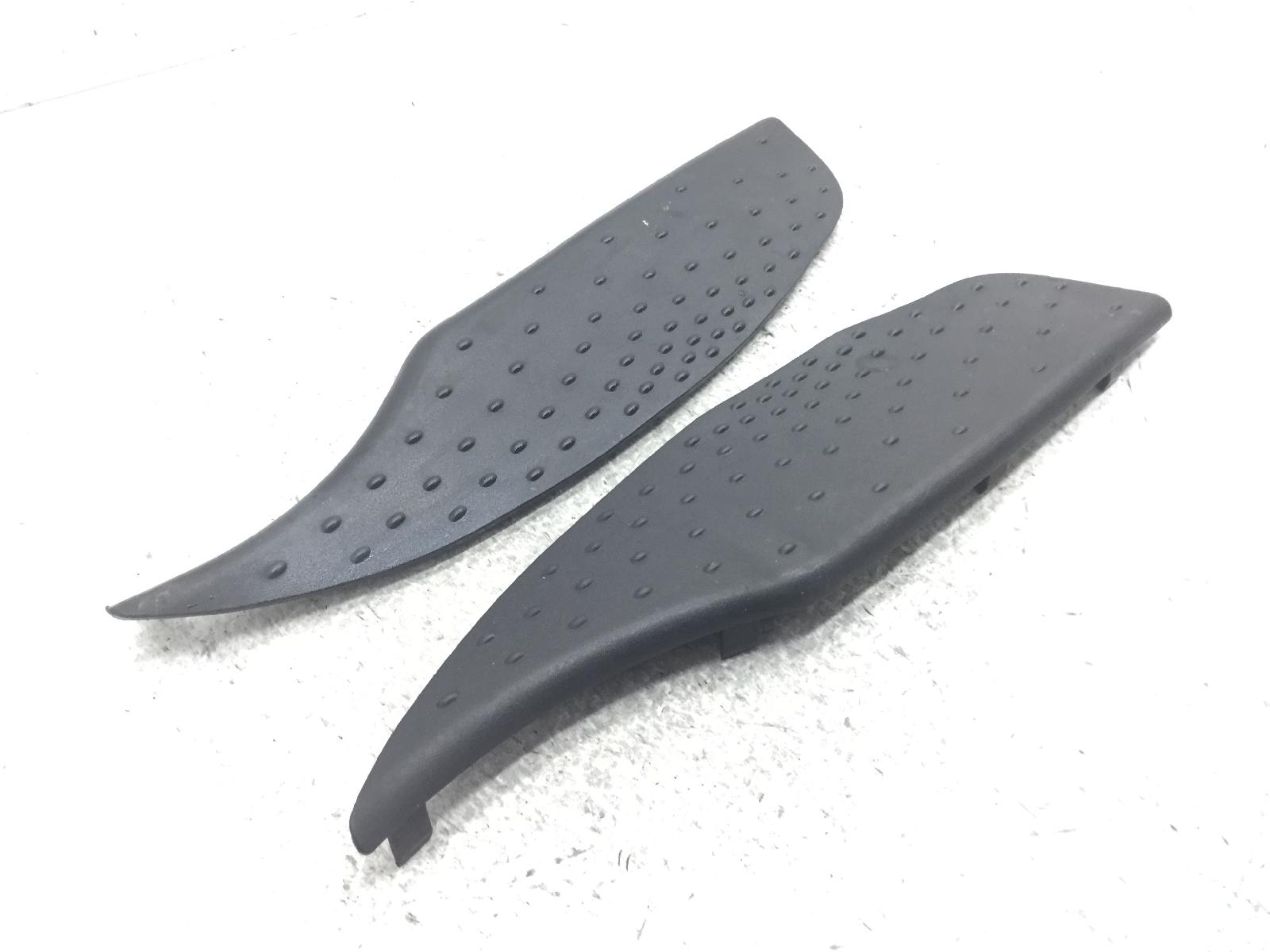 Aprilia scarabeo light 400 coppia tappetini pedane pavimento poggiapiedi 2006 2008 vr000