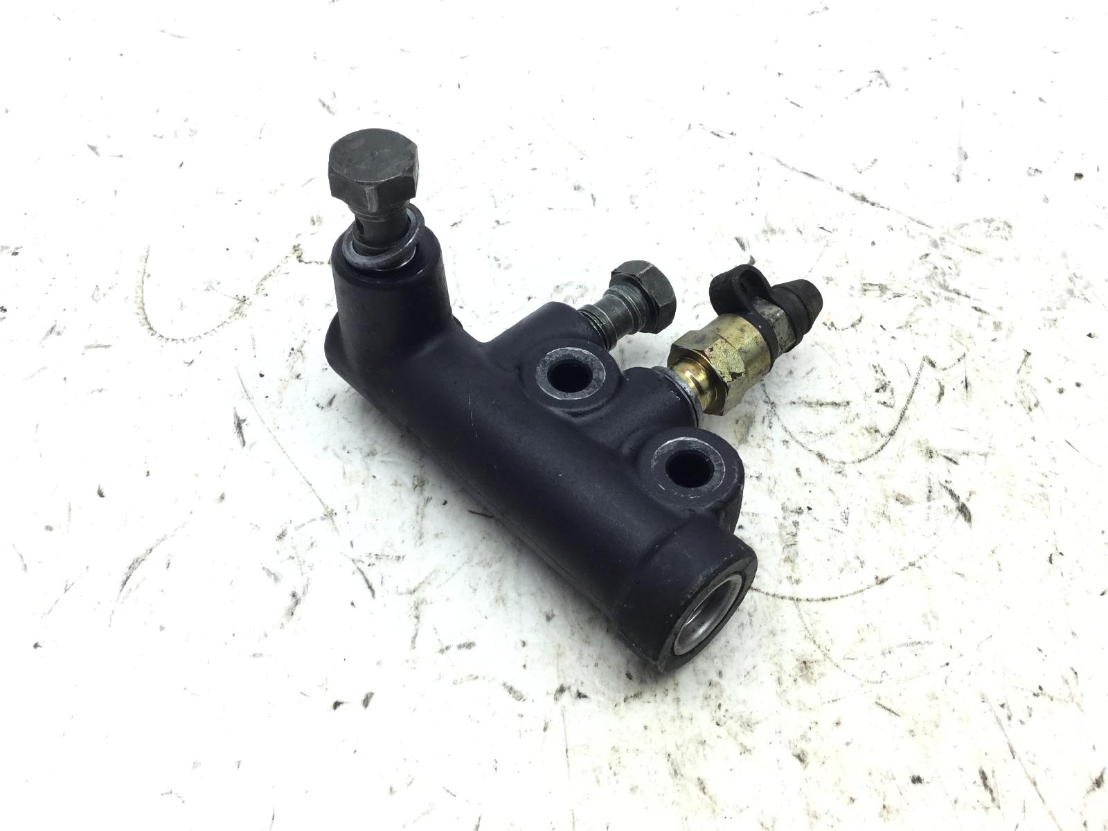 Aprilia scarabeo light 400 ripartitore sdoppiatore freni 2006 2008 vra00