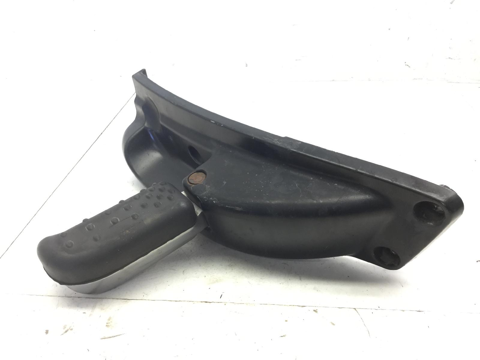 Aprilia scarabeo light 400 pedana posteriore destra e supporto 2006 2008 vr000
