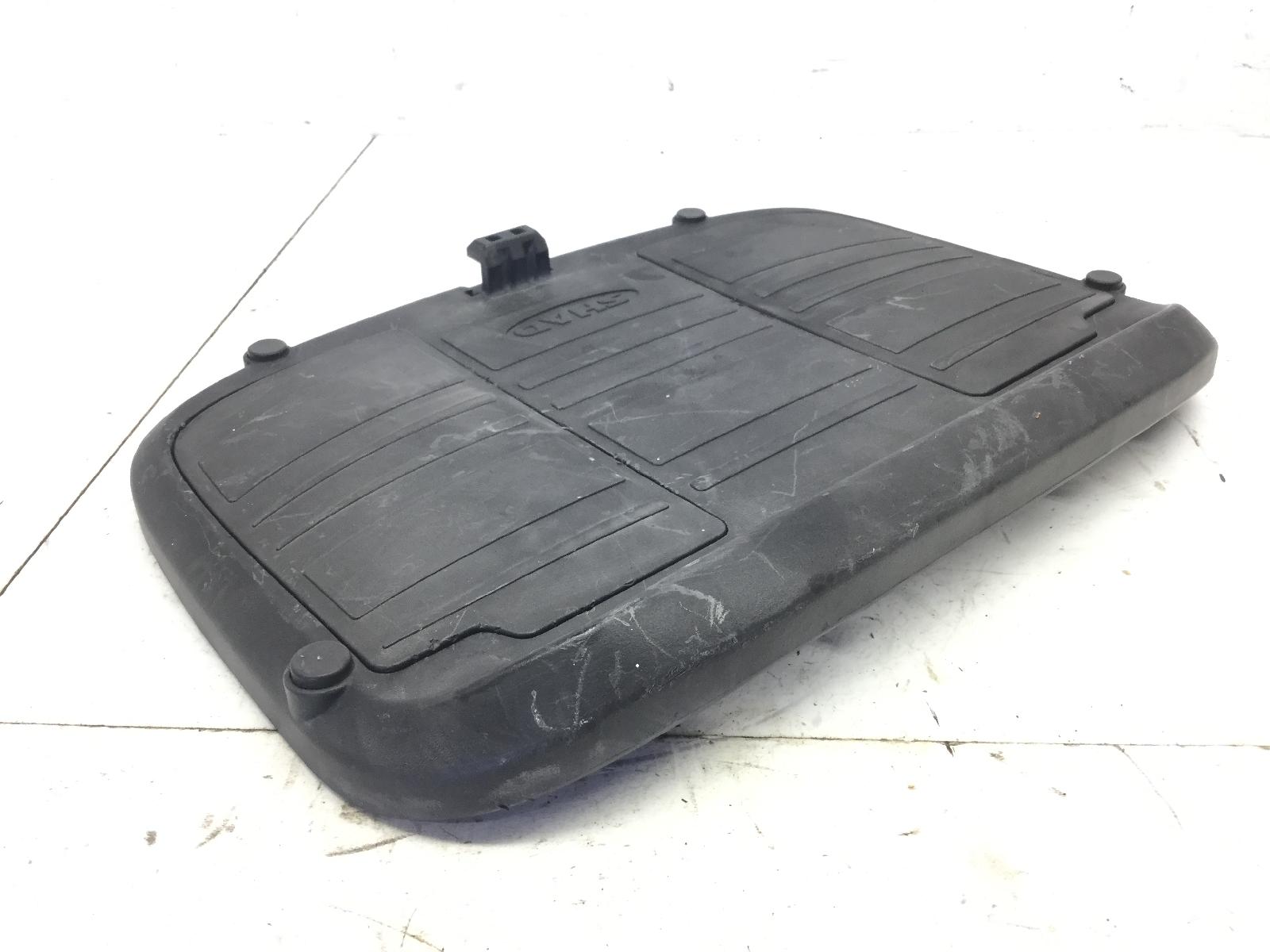 Aprilia scarabeo light 400 piastra fisasggio bauletto shad 2006 2008 vr000