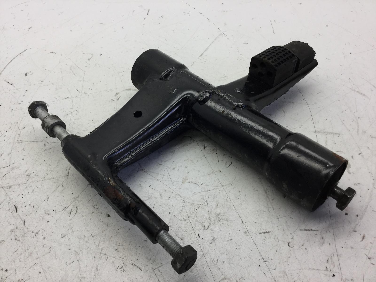 Piaggio liberty 4t 50 staffa supporto motore 2005 2008 c42400