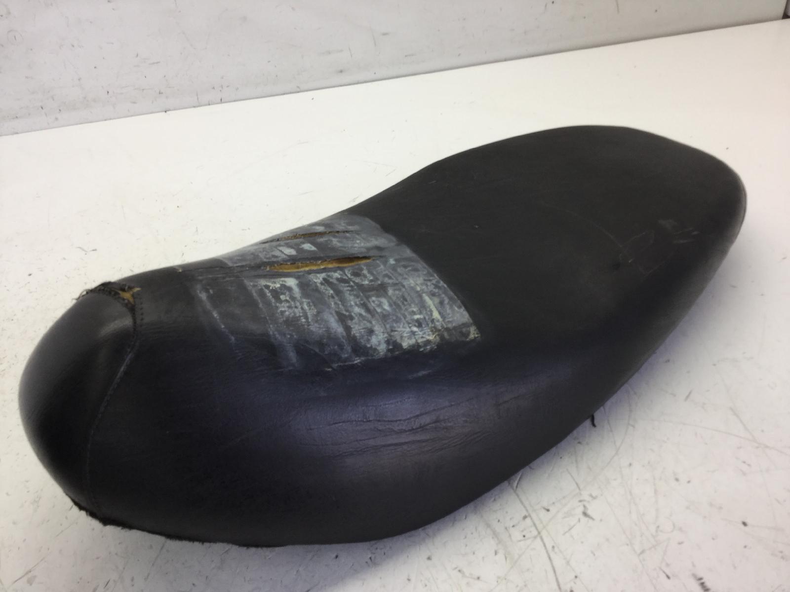Piaggio liberty 4t 50 sella saddle con strappi su fodera senza gancio 2005 2008 c42400