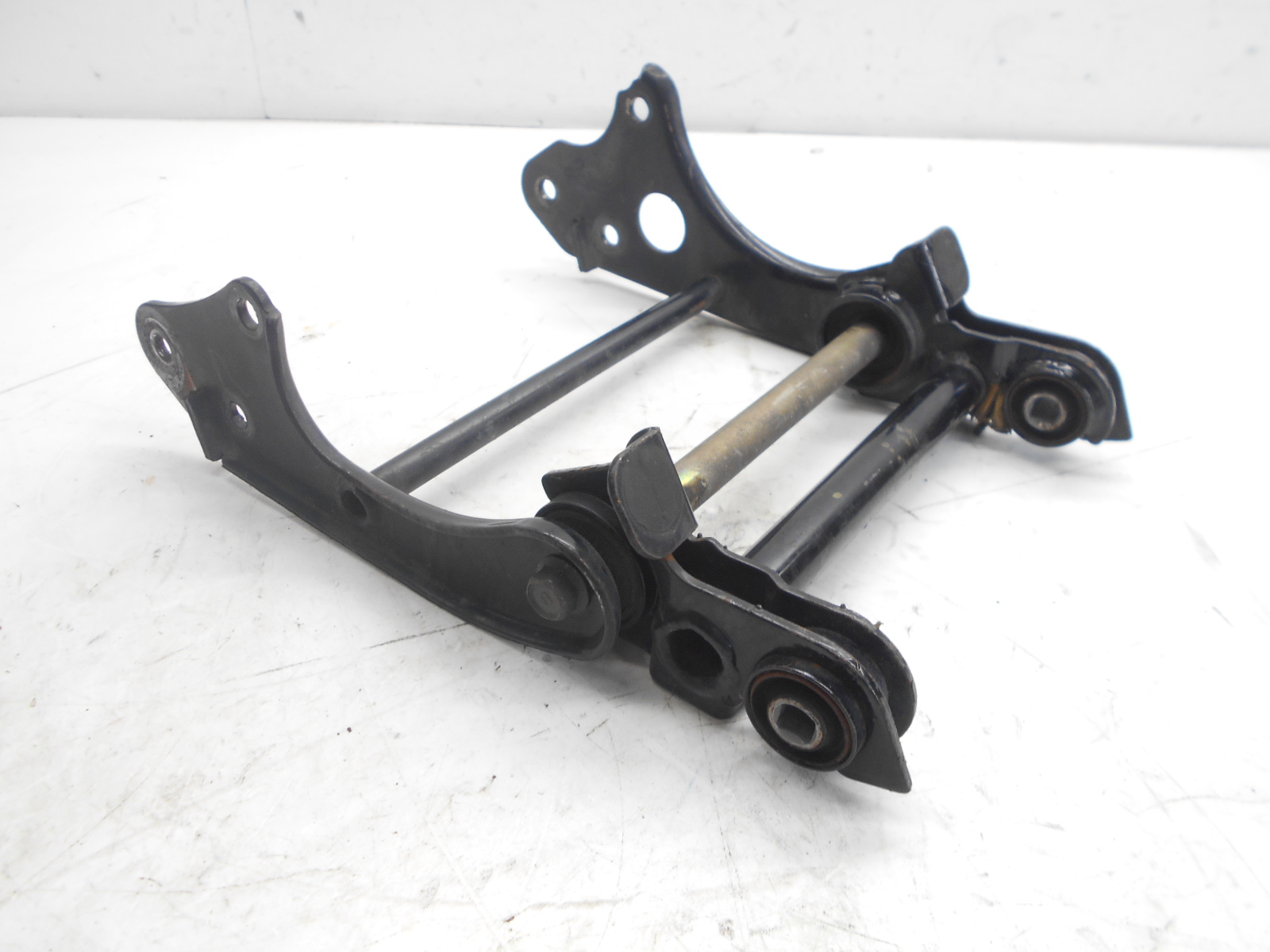 Yamaha majesty yp 180 staffa supporto motore 2003 2006 sg121